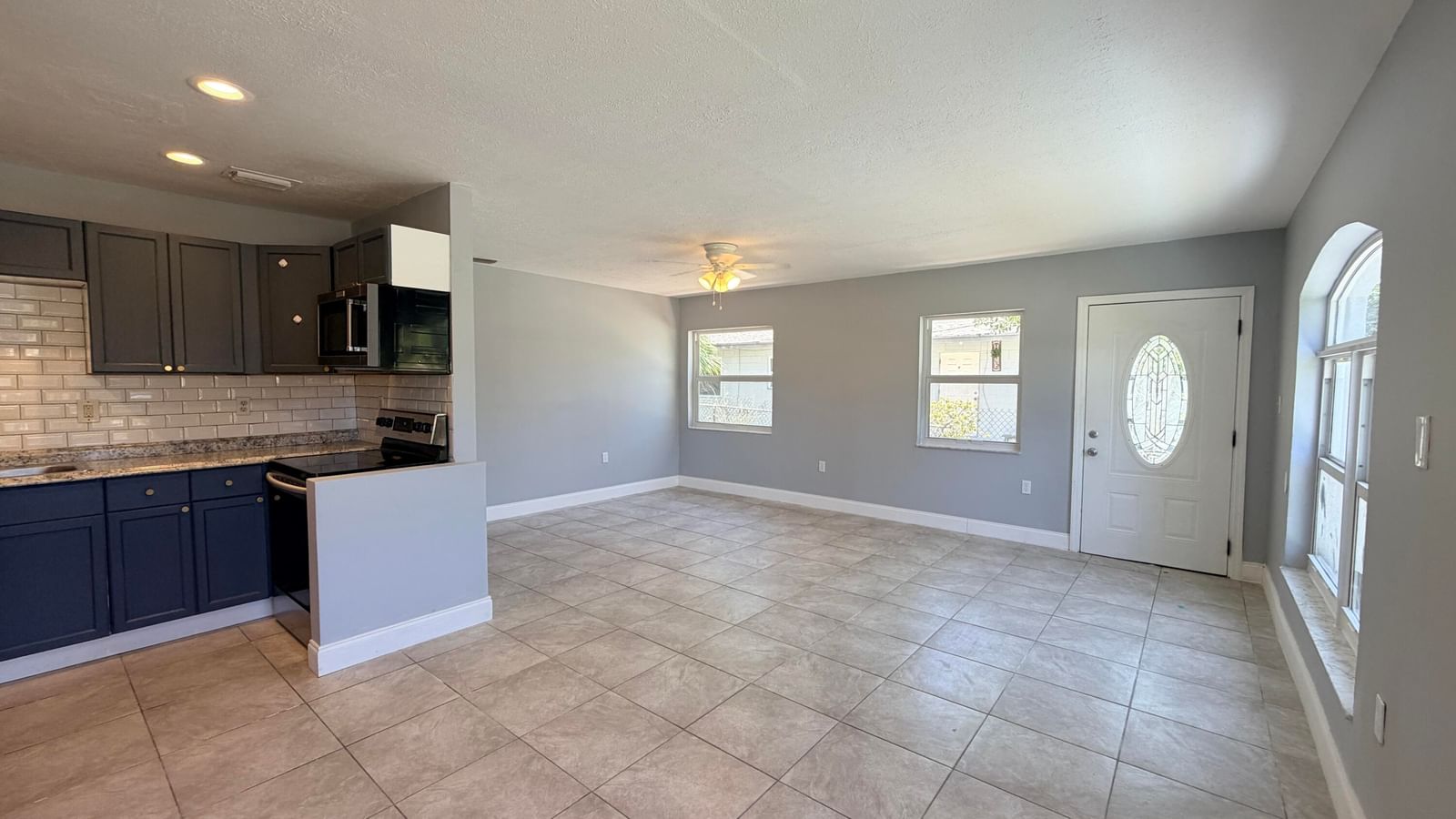 607 N 19th Street, Fort Pierce, FL 34950 photo 5
