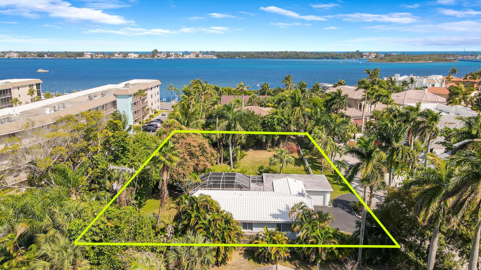 631 Lakeside Harbor, Boynton Beach, FL 33435 photo 2