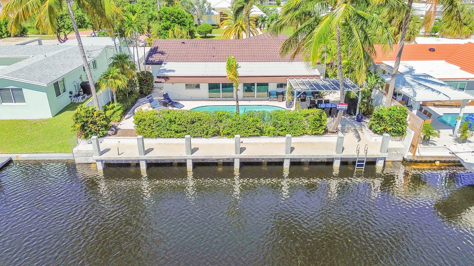 1080 SE 9TH Avenue, Pompano Beach, FL 33060 photo 2