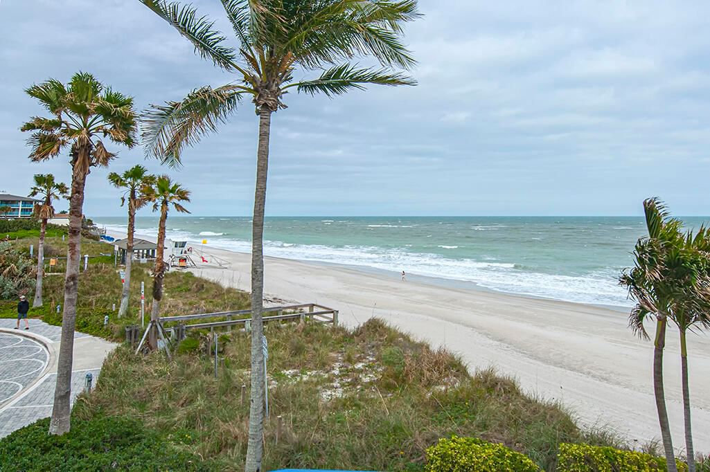 1010 EASTER LILY Lane #204, Vero Beach, FL 32963 photo 2