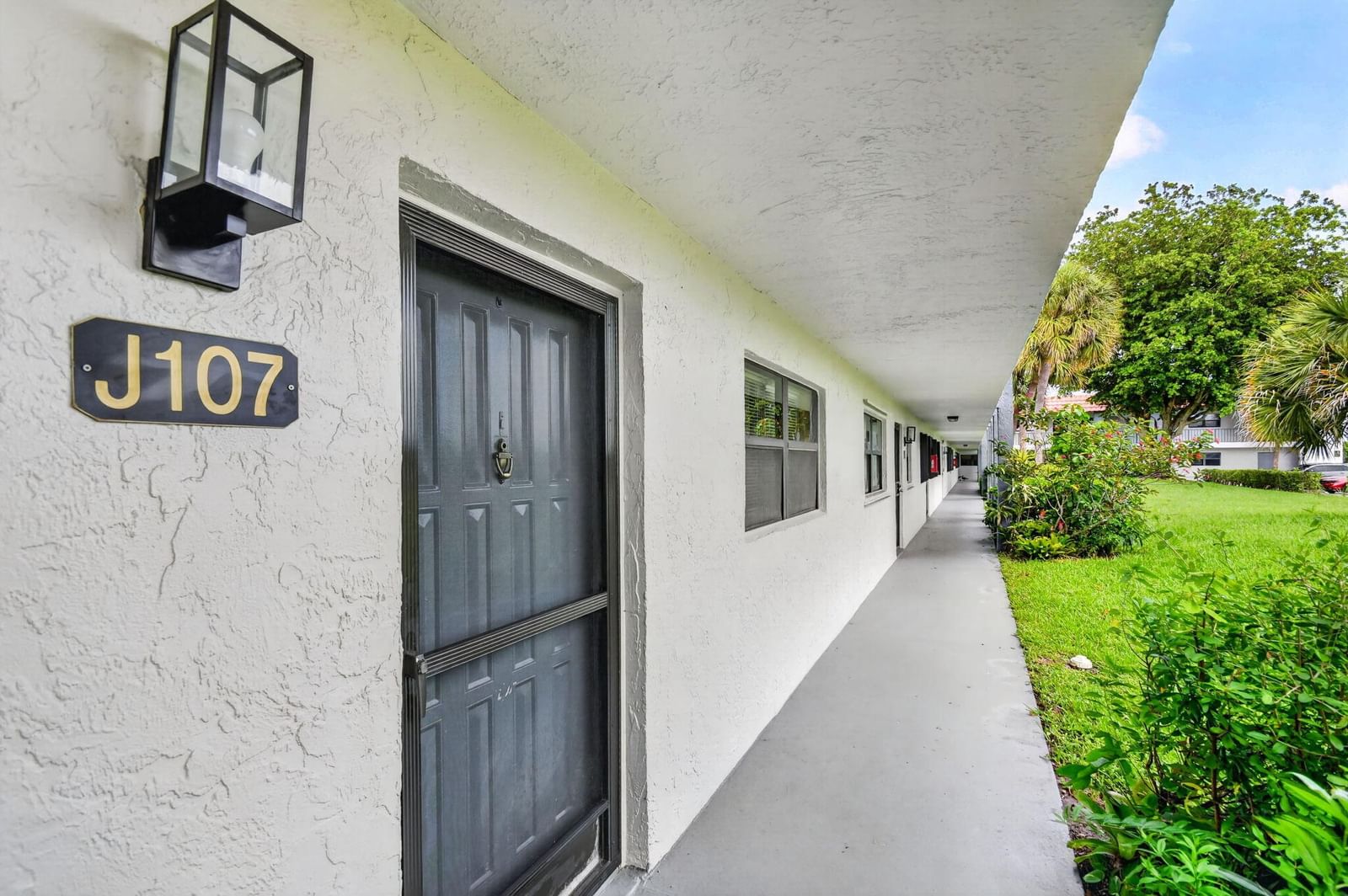 2101 W Woolbright Road #J107, Boynton Beach, FL 33426 photo 4