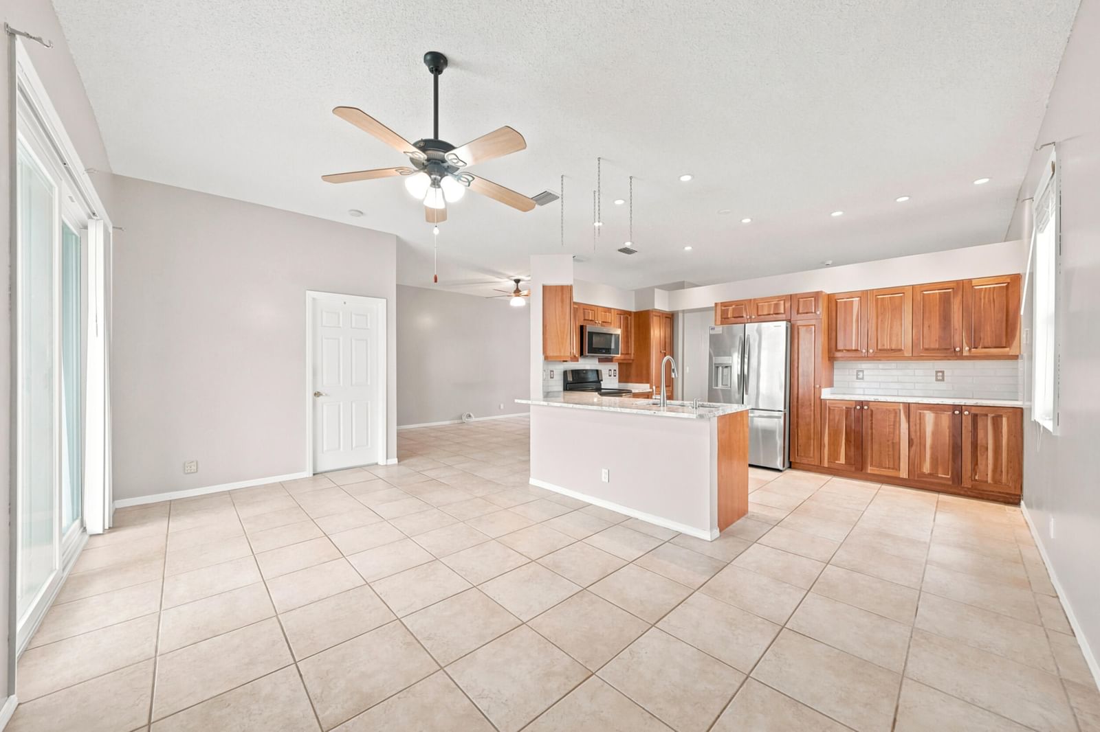 16208 OPAL CREEK Drive, Weston, FL 33331 photo 3