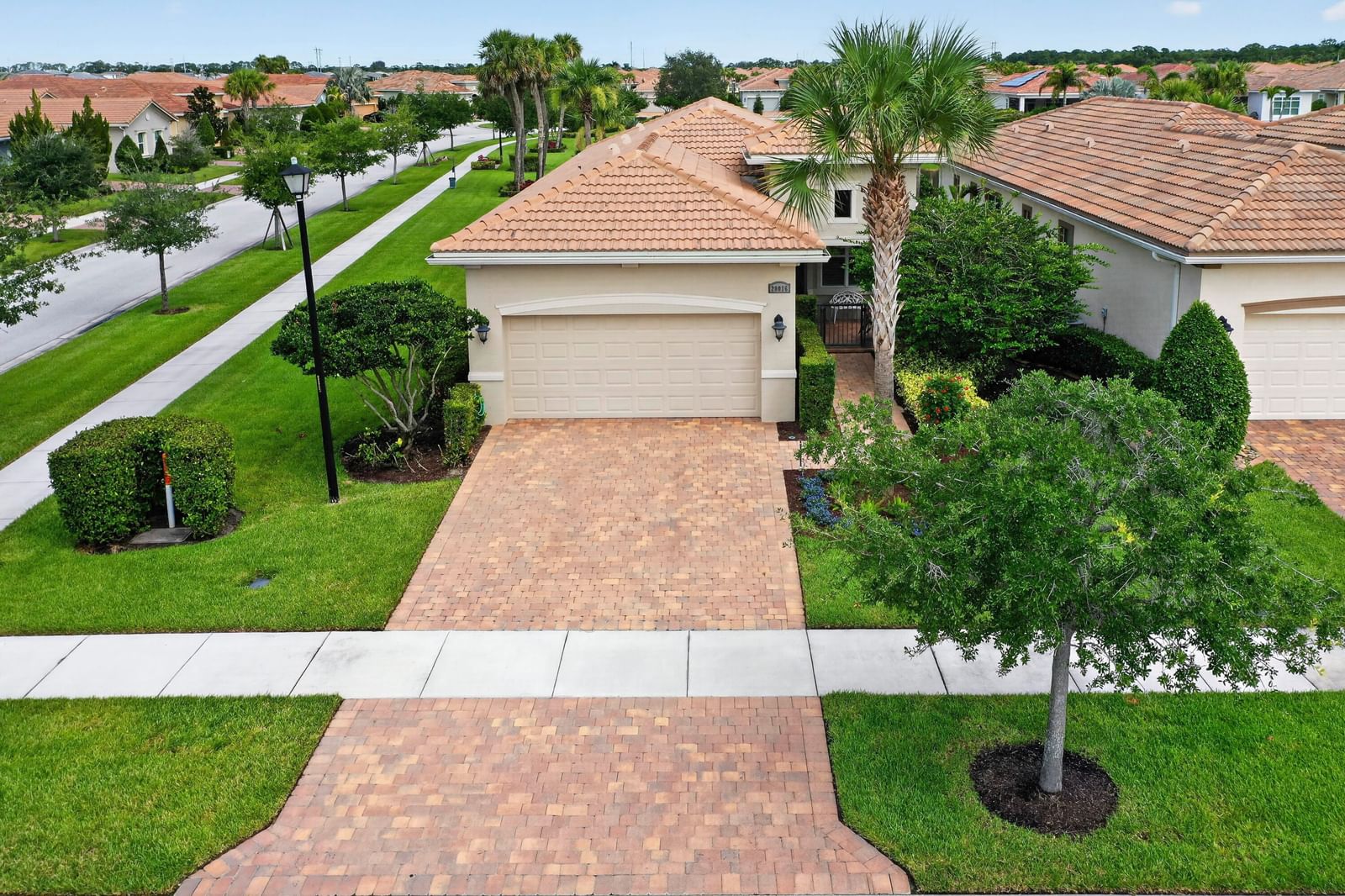 20016 SW Caserta Way, Port St Lucie, FL 34986 photo 2