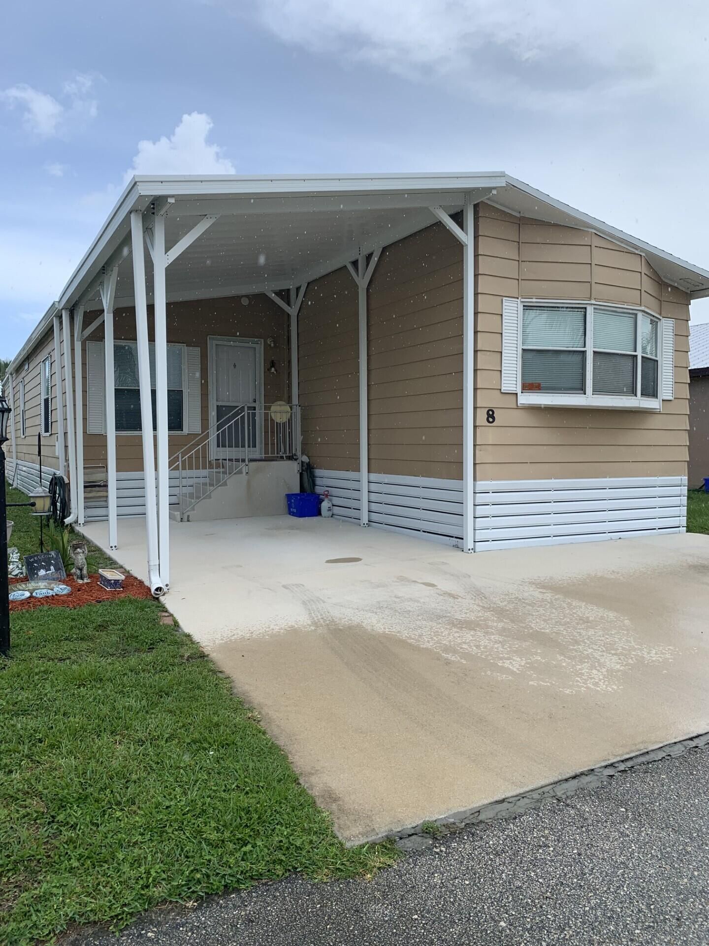 8 SE Hernando Lane, Port St Lucie, FL 34952 photo 4
