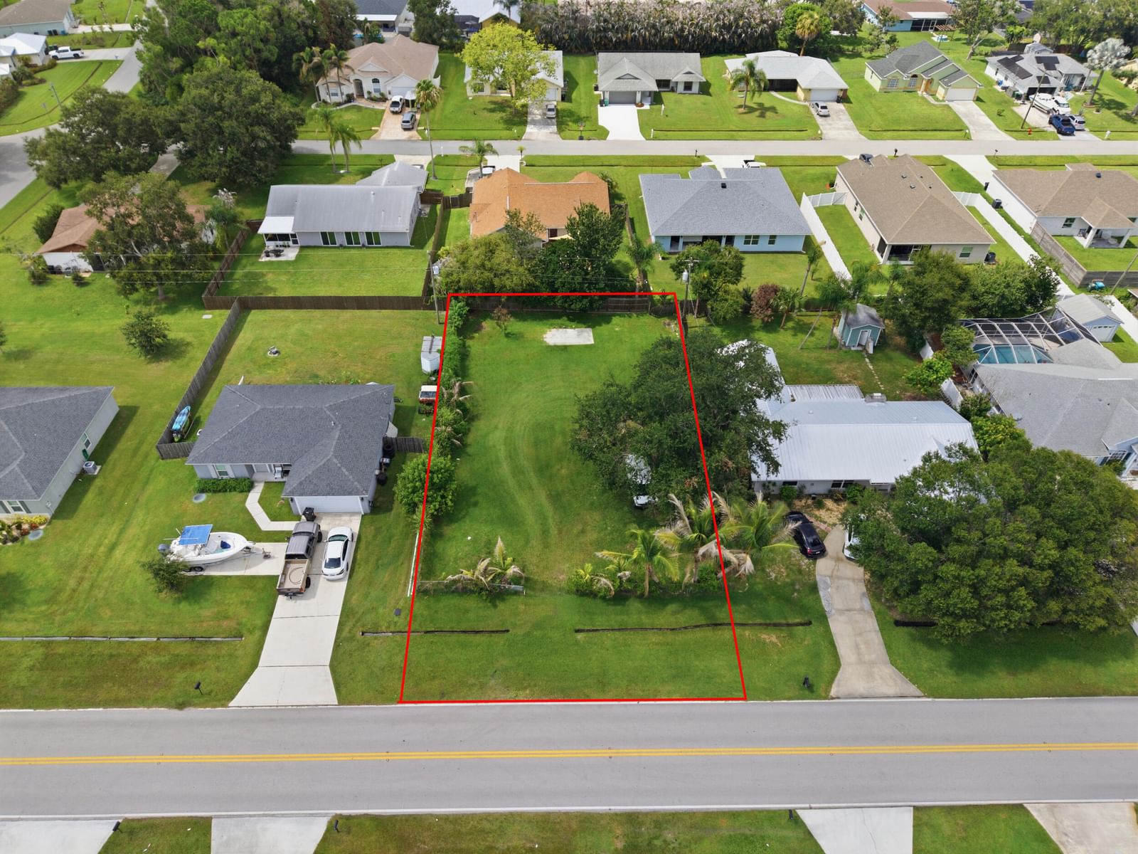 719 SE Thornhill Drive, Port St Lucie, FL 34983 photo 5