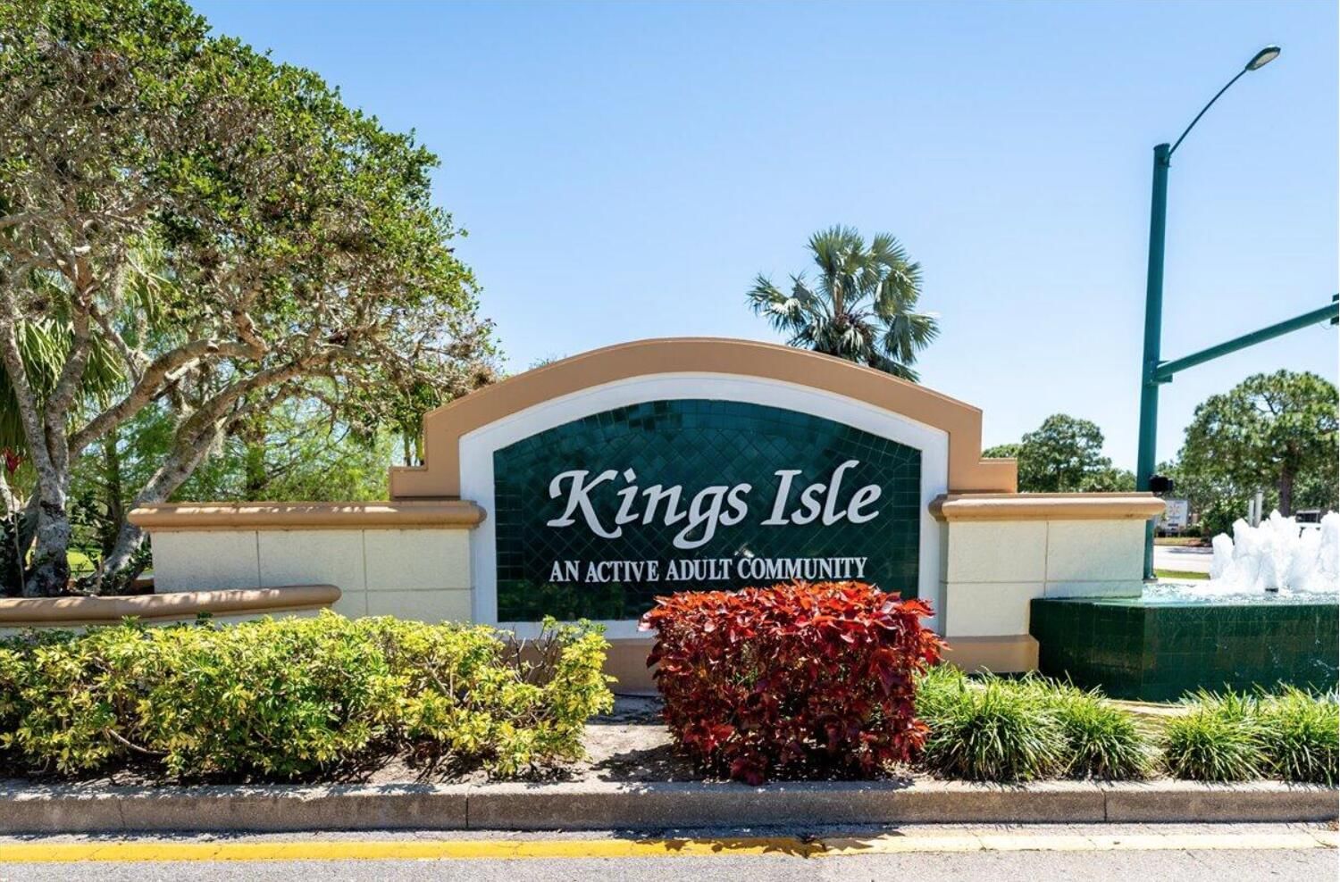 573 NW MONTEVINA Drive, Port St Lucie, FL 34986 photo 2
