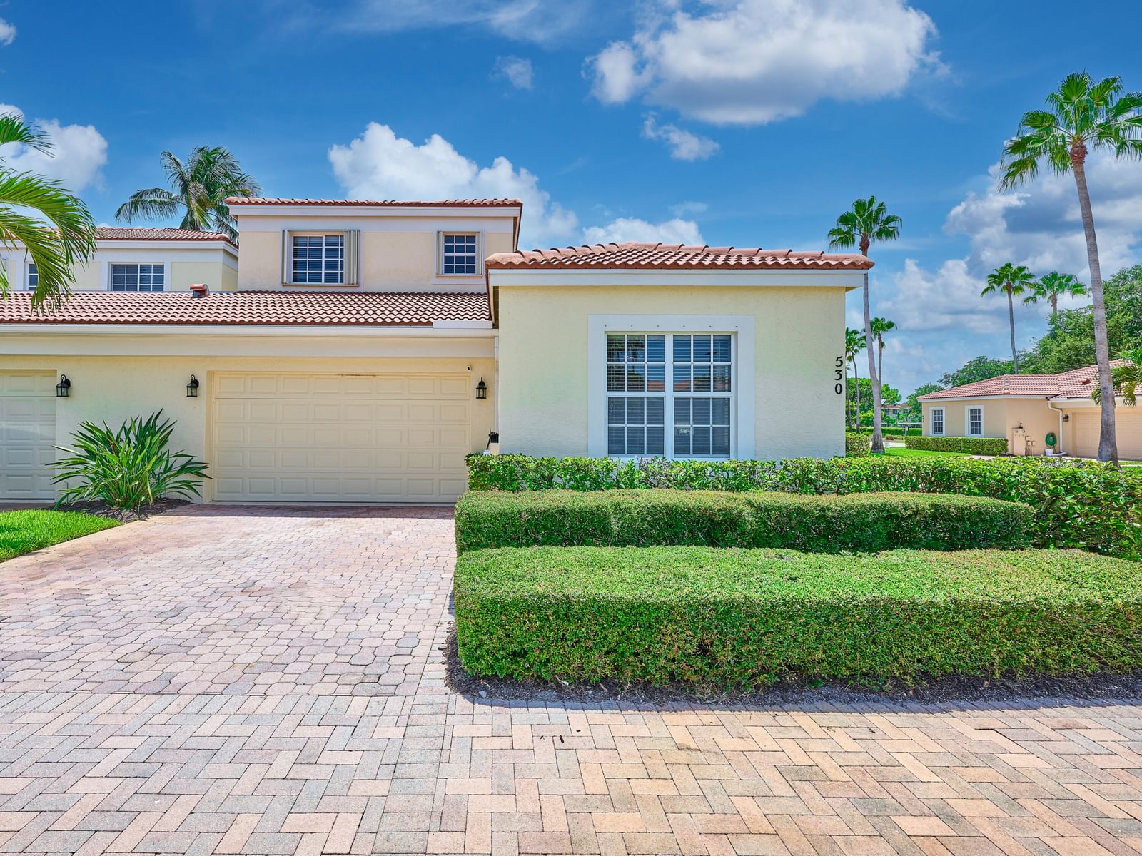 530 COMMONS Drive, Palm Beach Gardens, FL 33418 photo 2