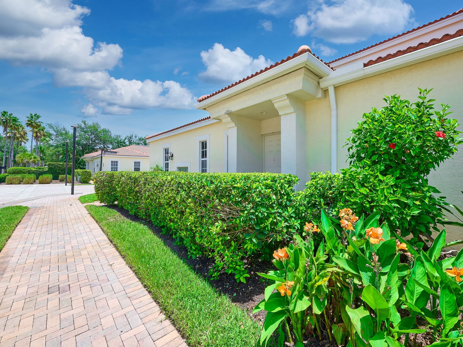 530 COMMONS Drive, Palm Beach Gardens, FL 33418 photo 5