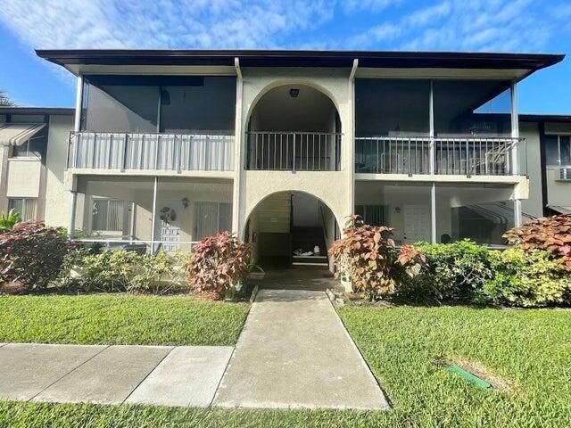 5839 La Pinata Boulevard #C-1, Greenacres, FL 33463 photo 2