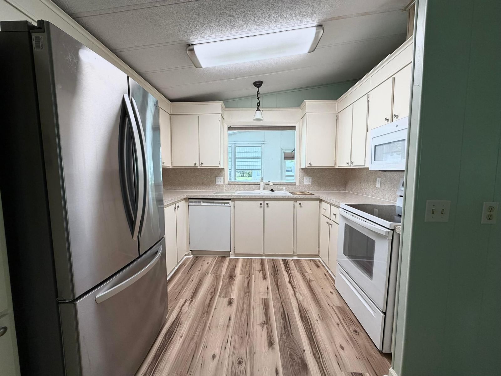 8204 W BITTERBUSH Lane, Port St Lucie, FL 34952 photo 5