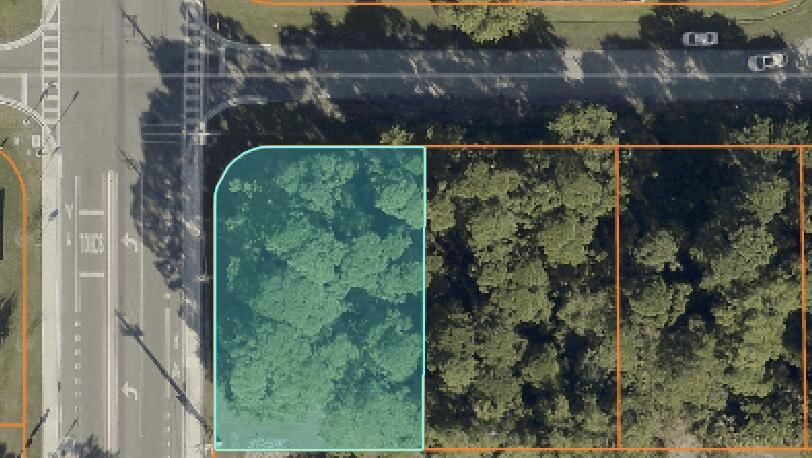 850 SE WALTERS Terrace, Port St Lucie, FL 34983 photo 2