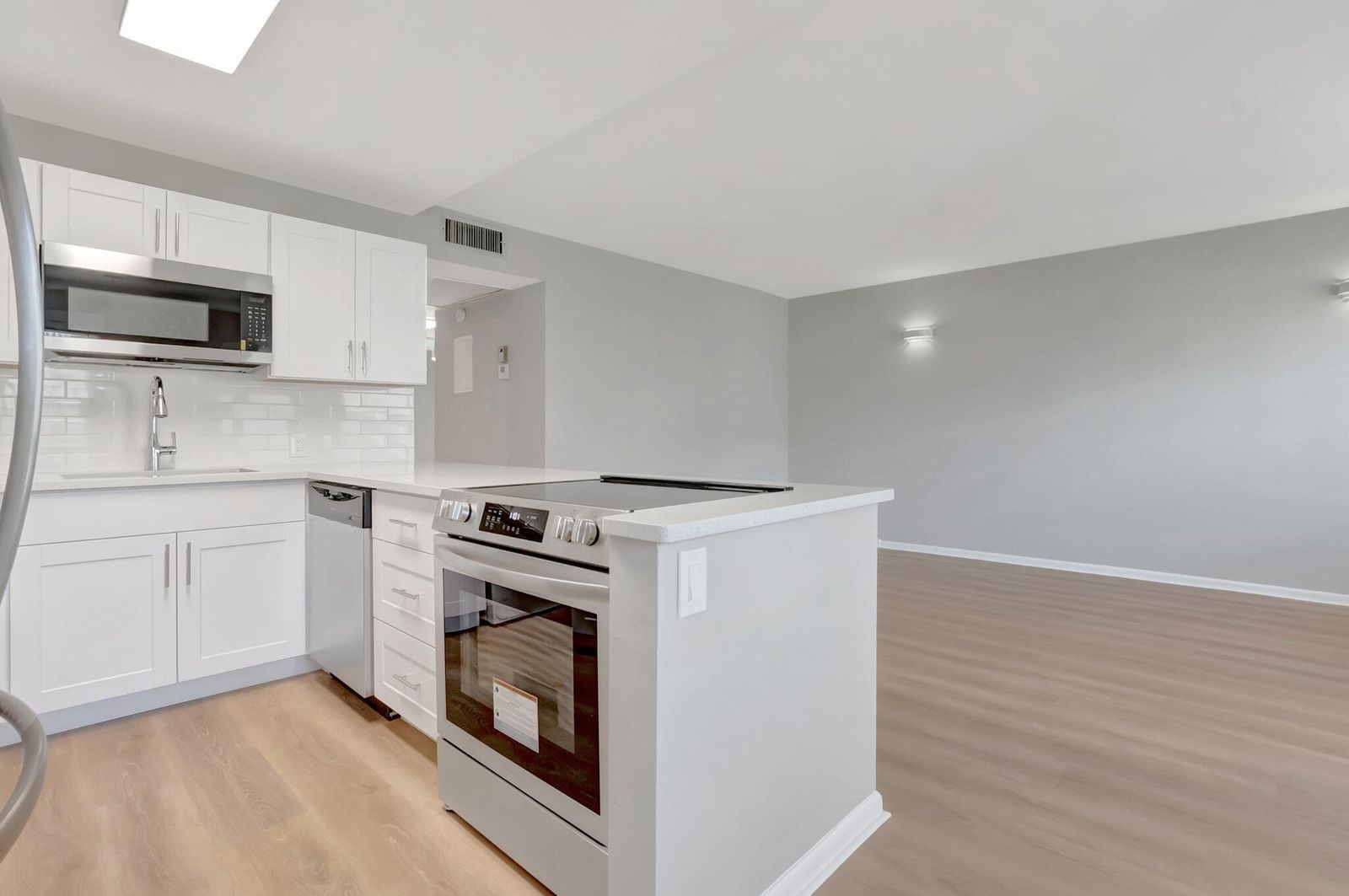 296 FANSHAW H, Boca Raton, FL 33434 photo 4