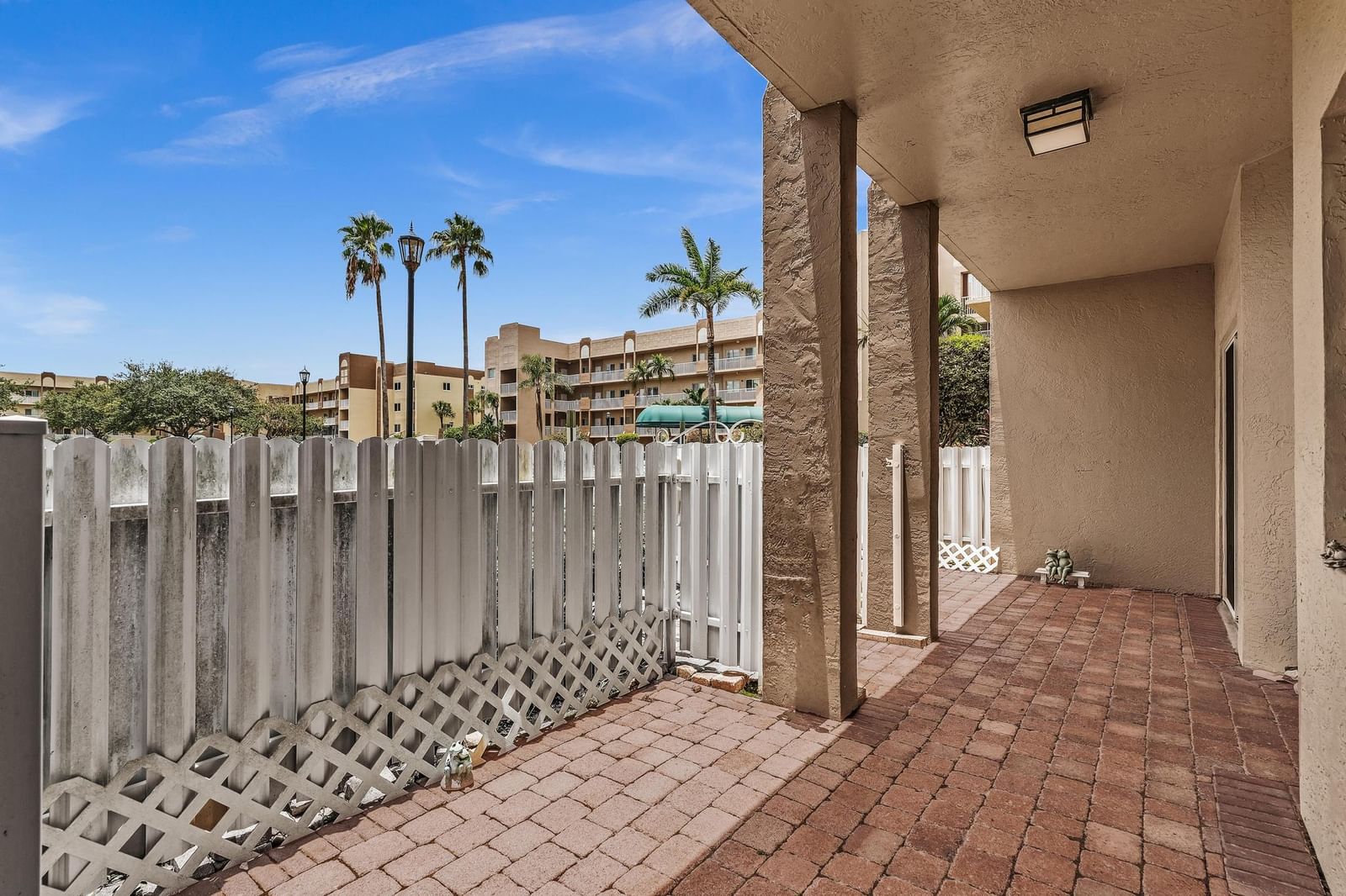 7647 SOUTHAMPTON Terrace #115, Tamarac, FL 33321 photo 5