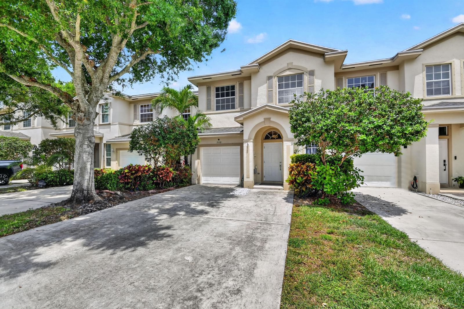 308 SPRUCE Street, Boynton Beach, FL 33426 photo 3