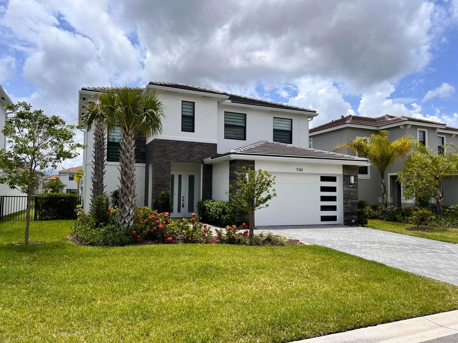 7181 VILLAMAR Way, Lake Worth, FL 33463 photo 2