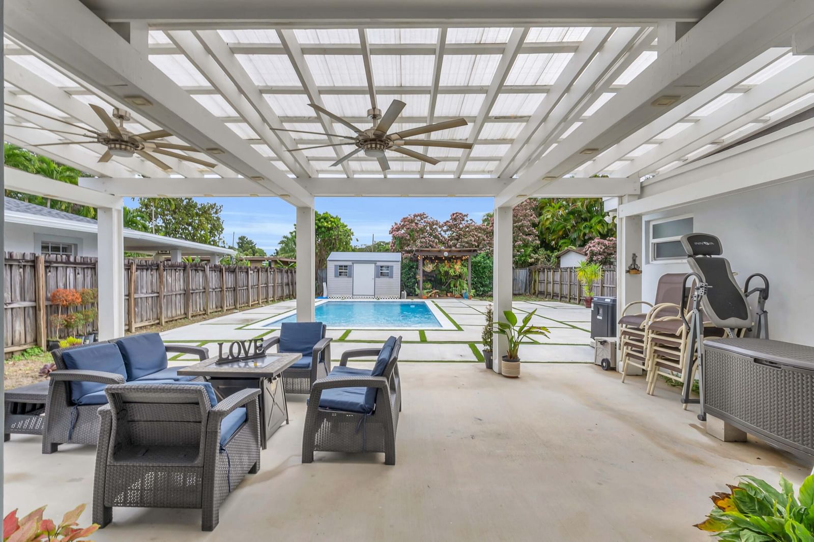 6350 SW 32ND Street, Miami, FL 33155