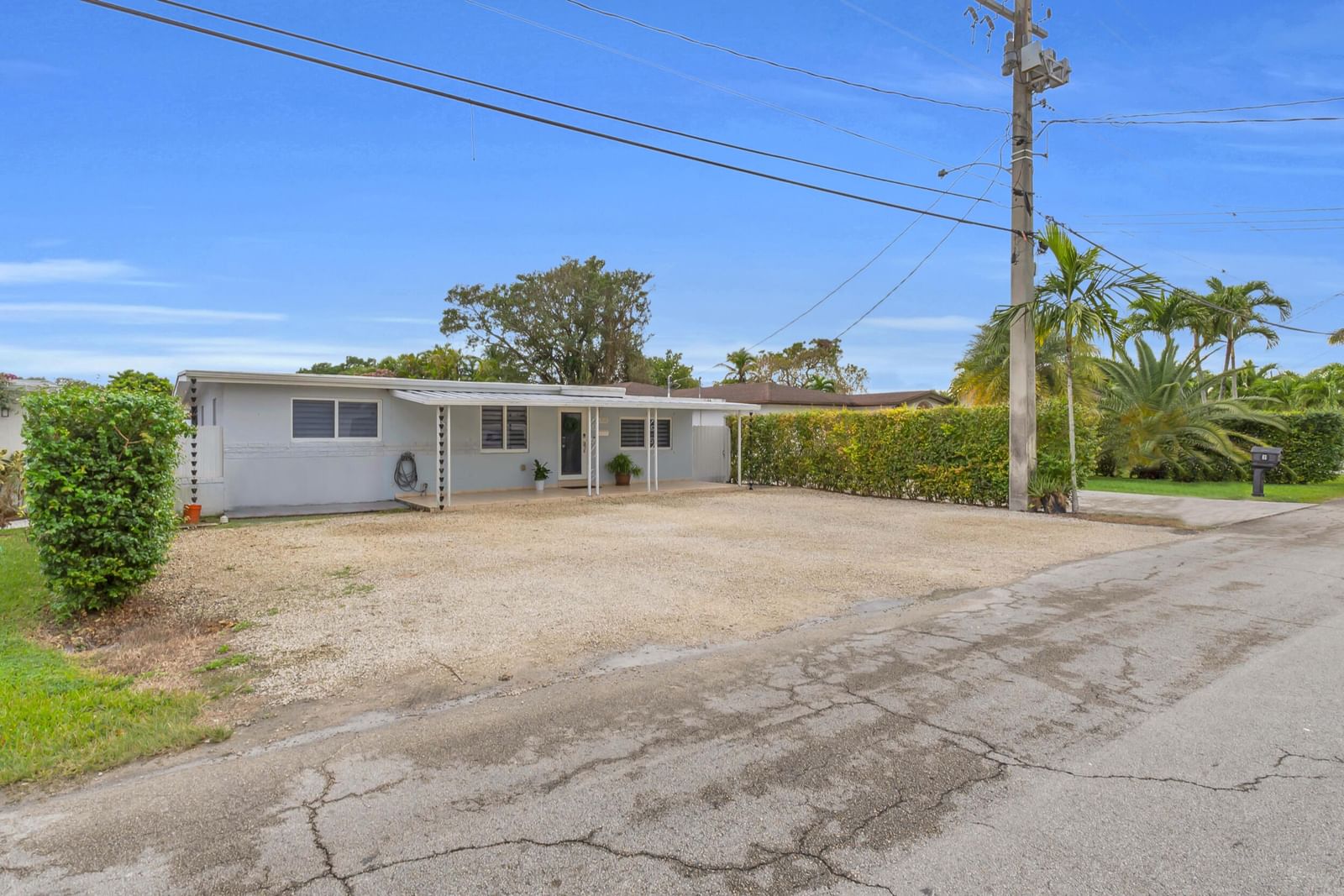 6350 SW 32ND Street, Miami, FL 33155 photo 2