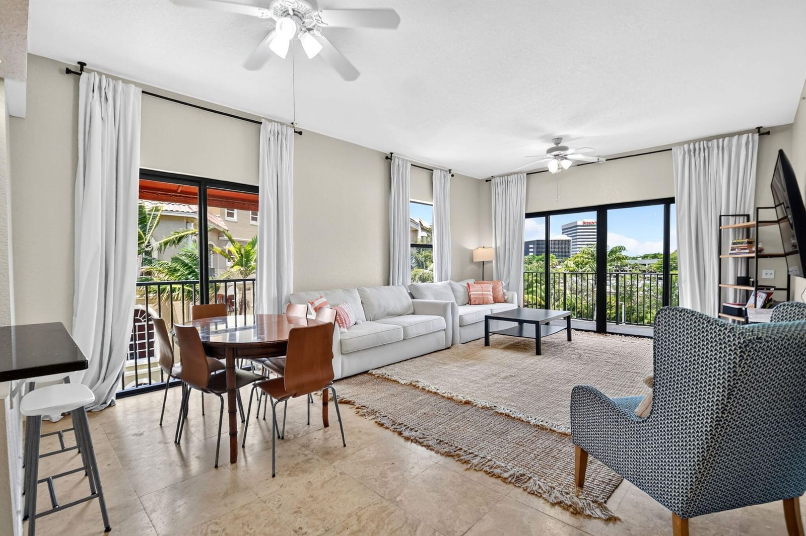 1620 Presidential Way #402, West Palm Beach, FL 33401 photo 2