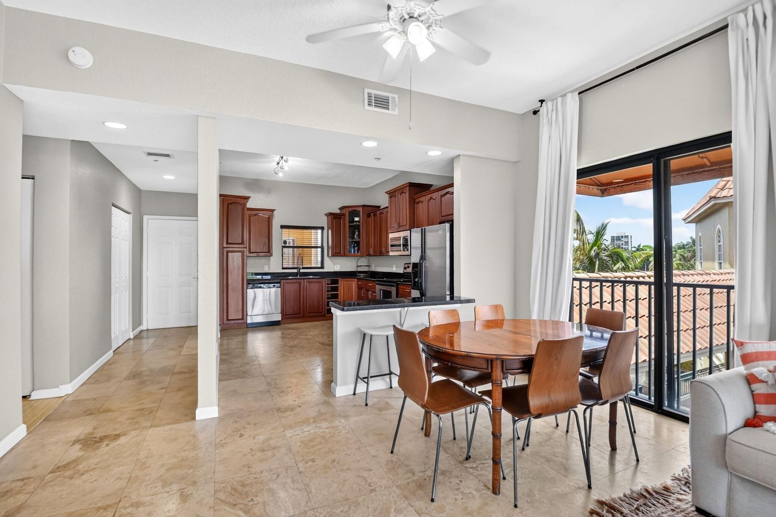 1620 Presidential Way #402, West Palm Beach, FL 33401 photo 3