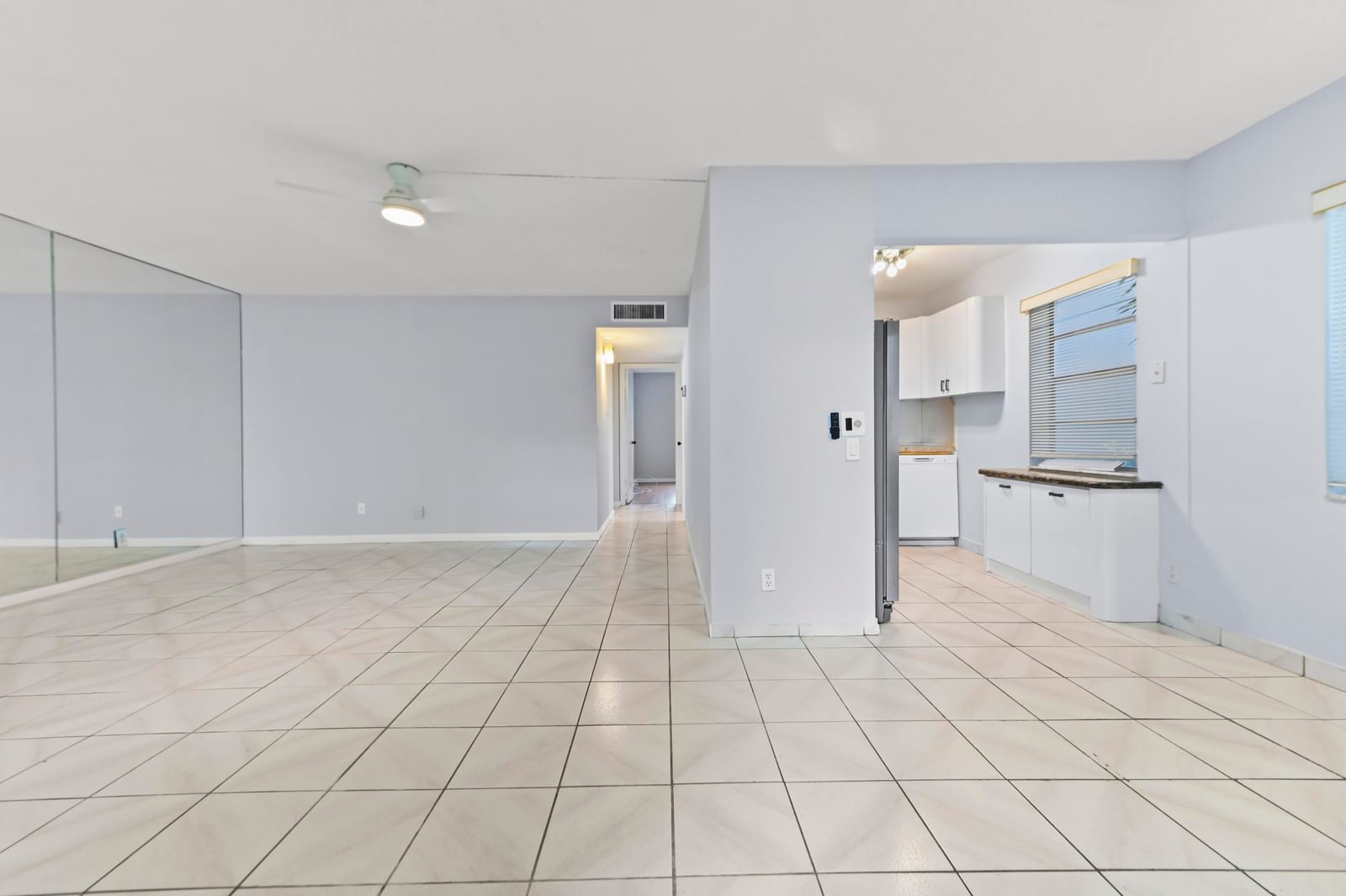 548 Capri L, Delray Beach, FL 33484 photo 3