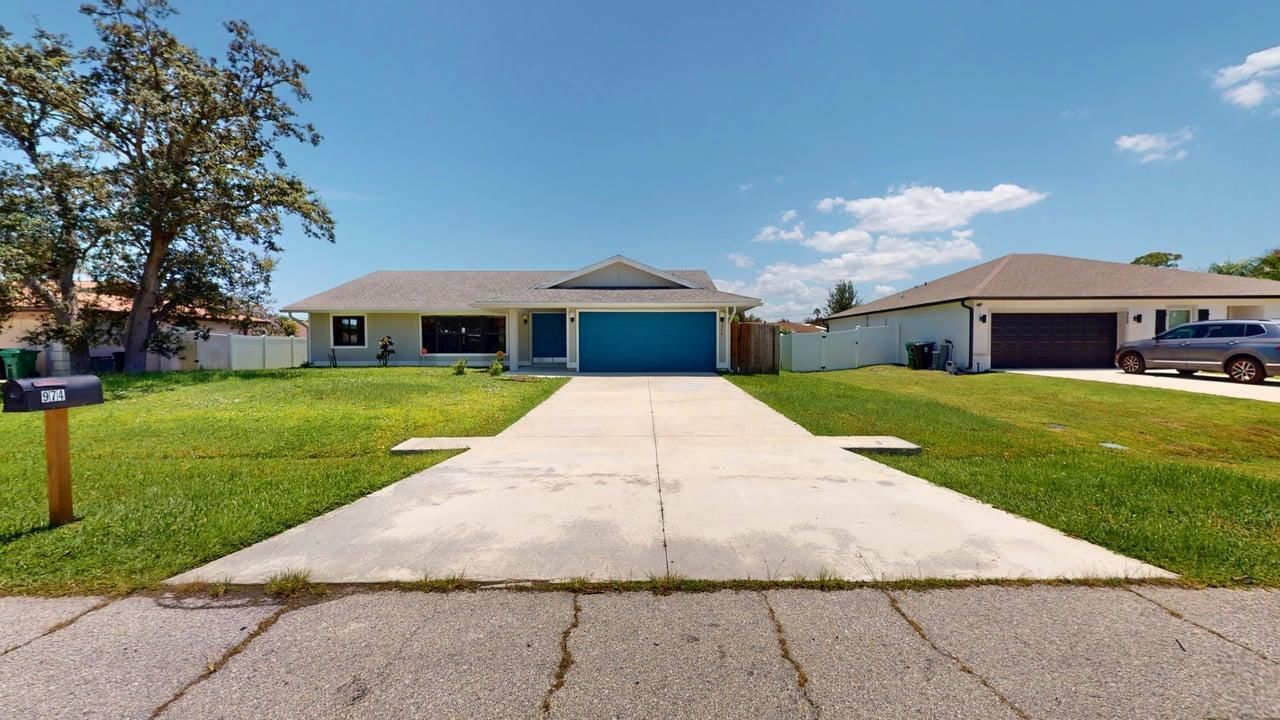 974 SE BELFAST Avenue, Port St Lucie, FL 34983 photo 2