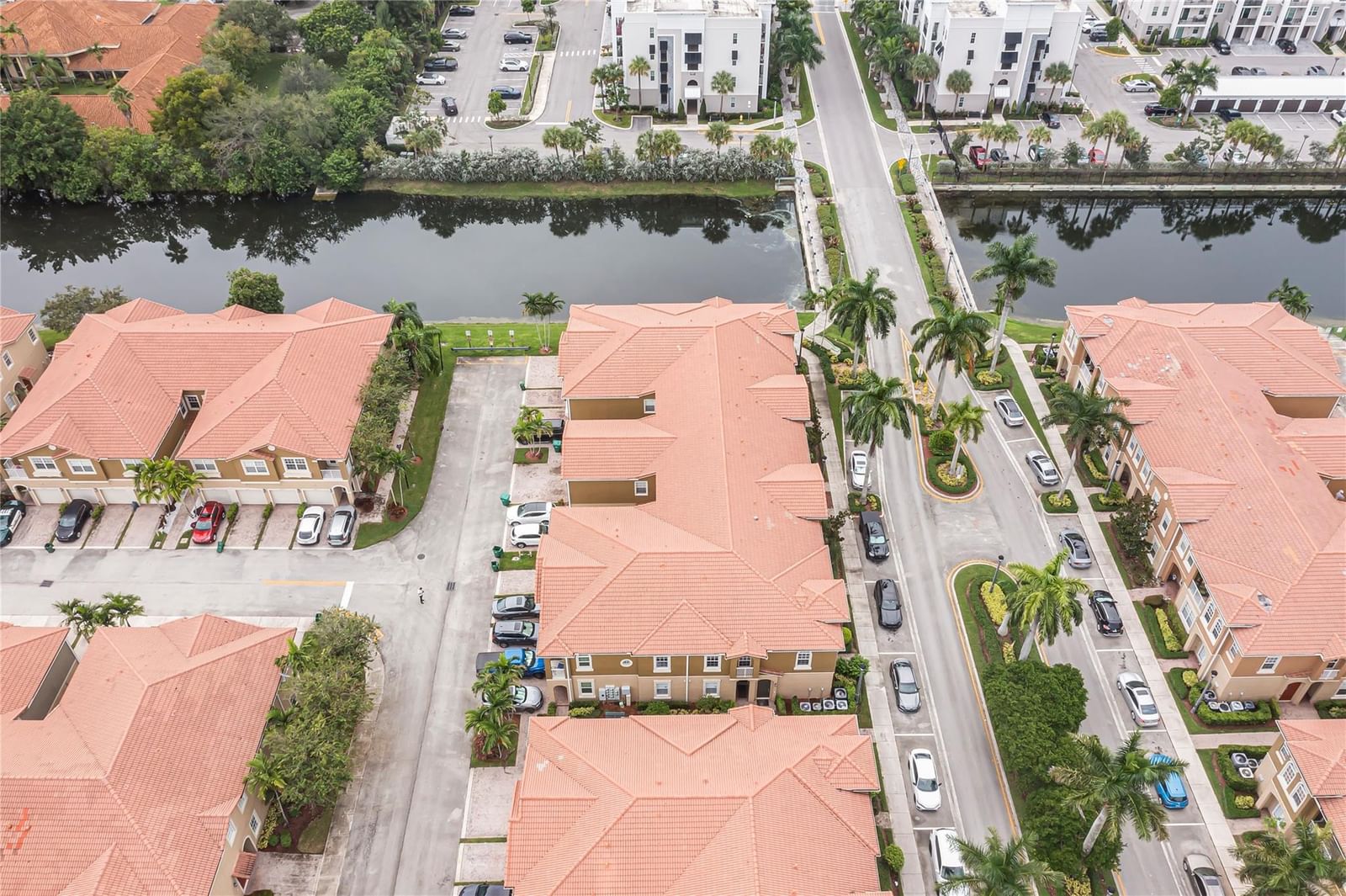 5754 HAMPTON HILLS Boulevard #5754, Tamarac, FL 33321 photo 4