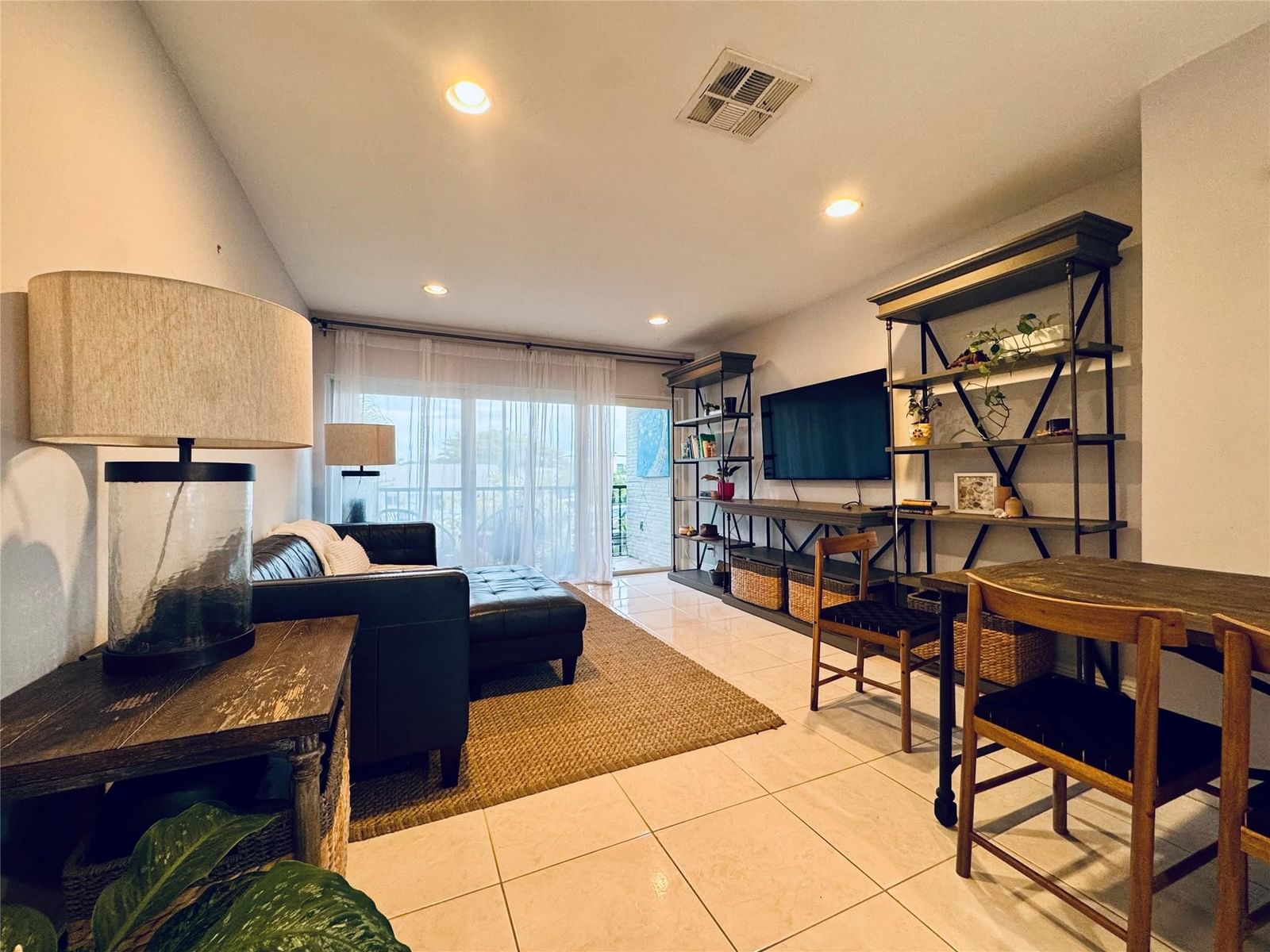 2801 NE 33RD Court #206, Fort Lauderdale, FL 33306 photo 3