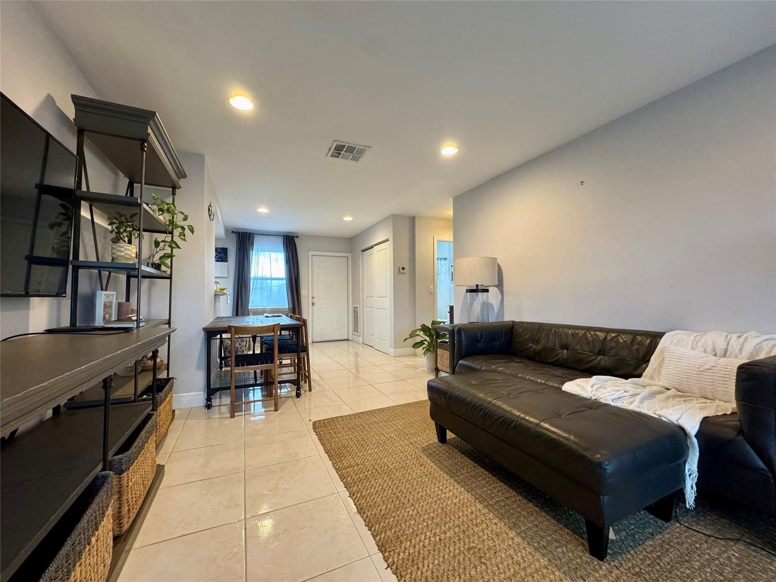 2801 NE 33RD Court #206, Fort Lauderdale, FL 33306 photo 5