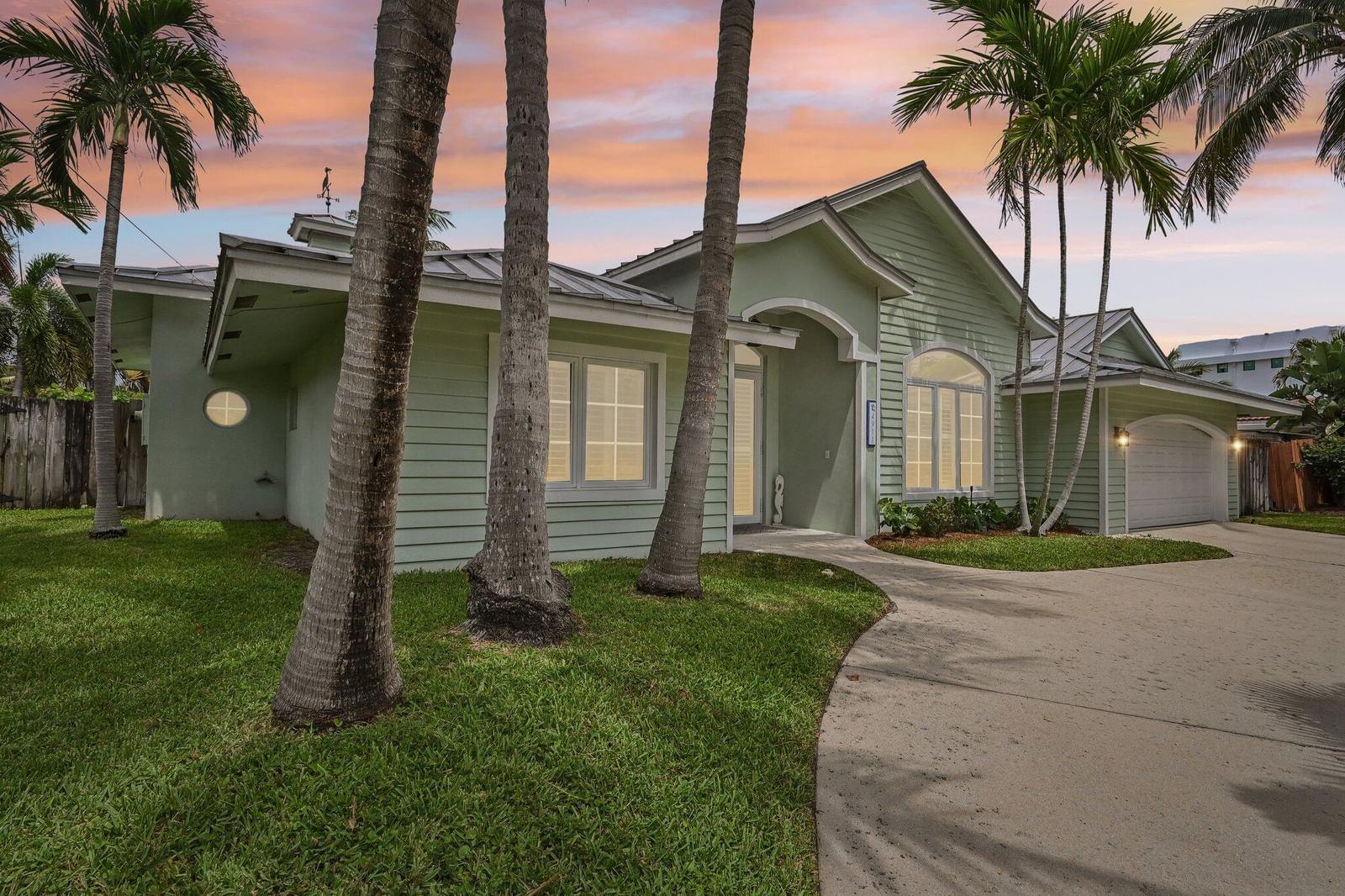 4911 NE 25TH Avenue, Lighthouse Point, FL 33064 photo 2