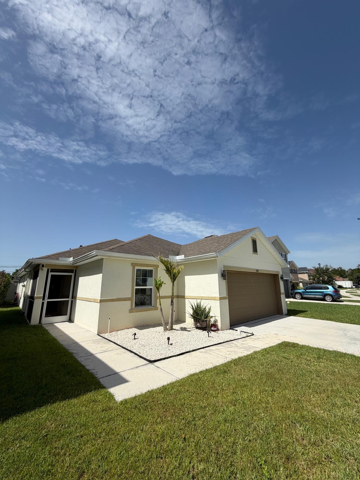5670 NW Pine Trail Circle, Port St Lucie, FL 34983 photo 2
