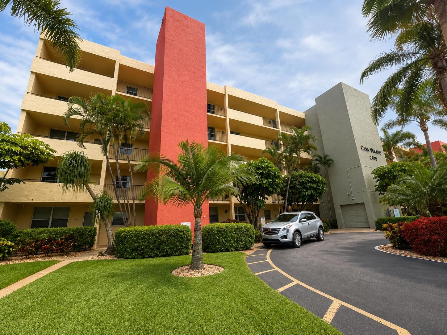 2400 NE 10TH Street #205, Pompano Beach, FL 33062 photo 2