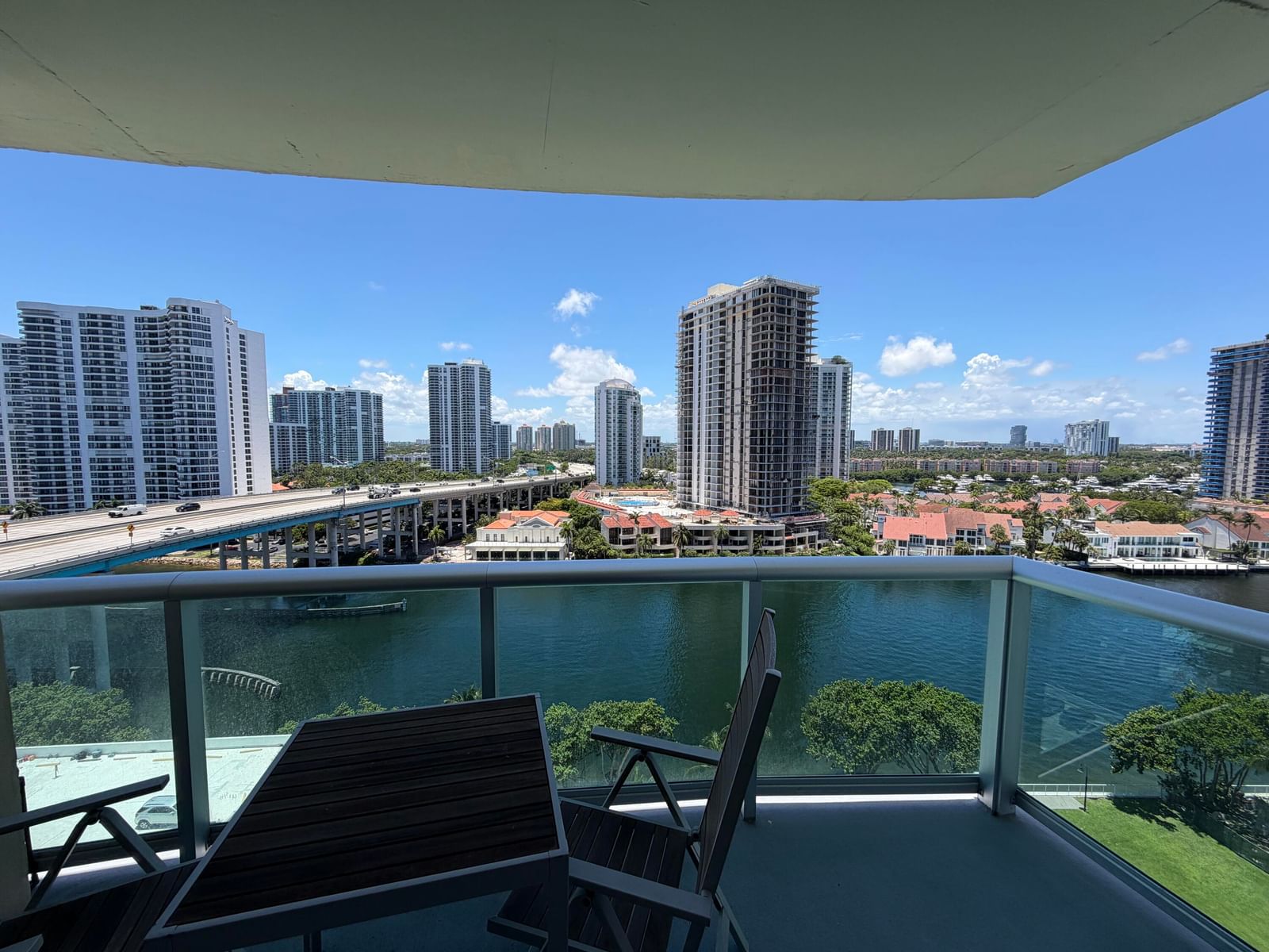 19390 COLLINS Avenue #1405, Sunny Isles Beach, FL 33160 photo 2
