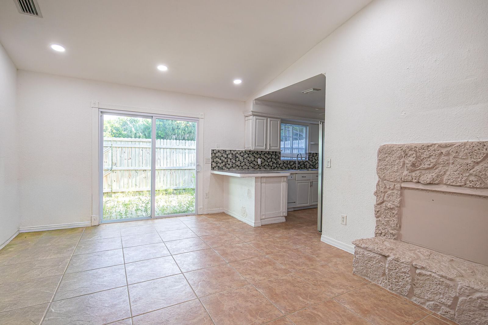 11714 ORANGE Boulevard, The Acreage, FL 33412 photo 4