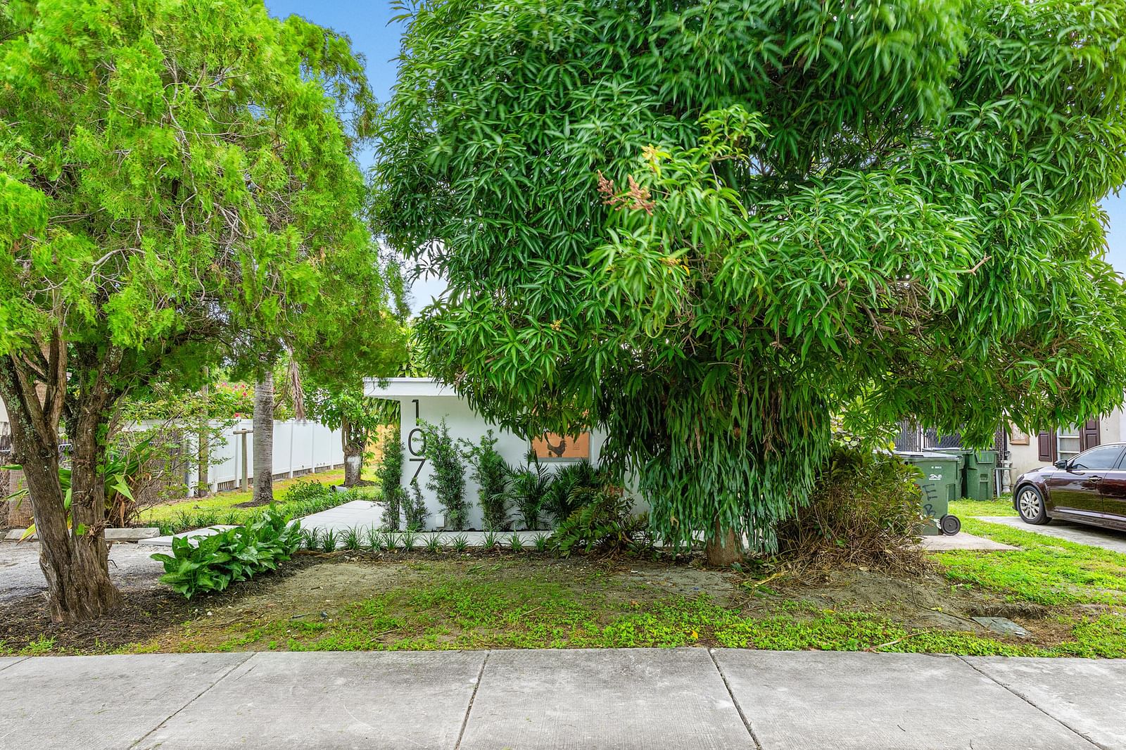 107 SW 4TH Avenue, Delray Beach, FL 33444 photo 3