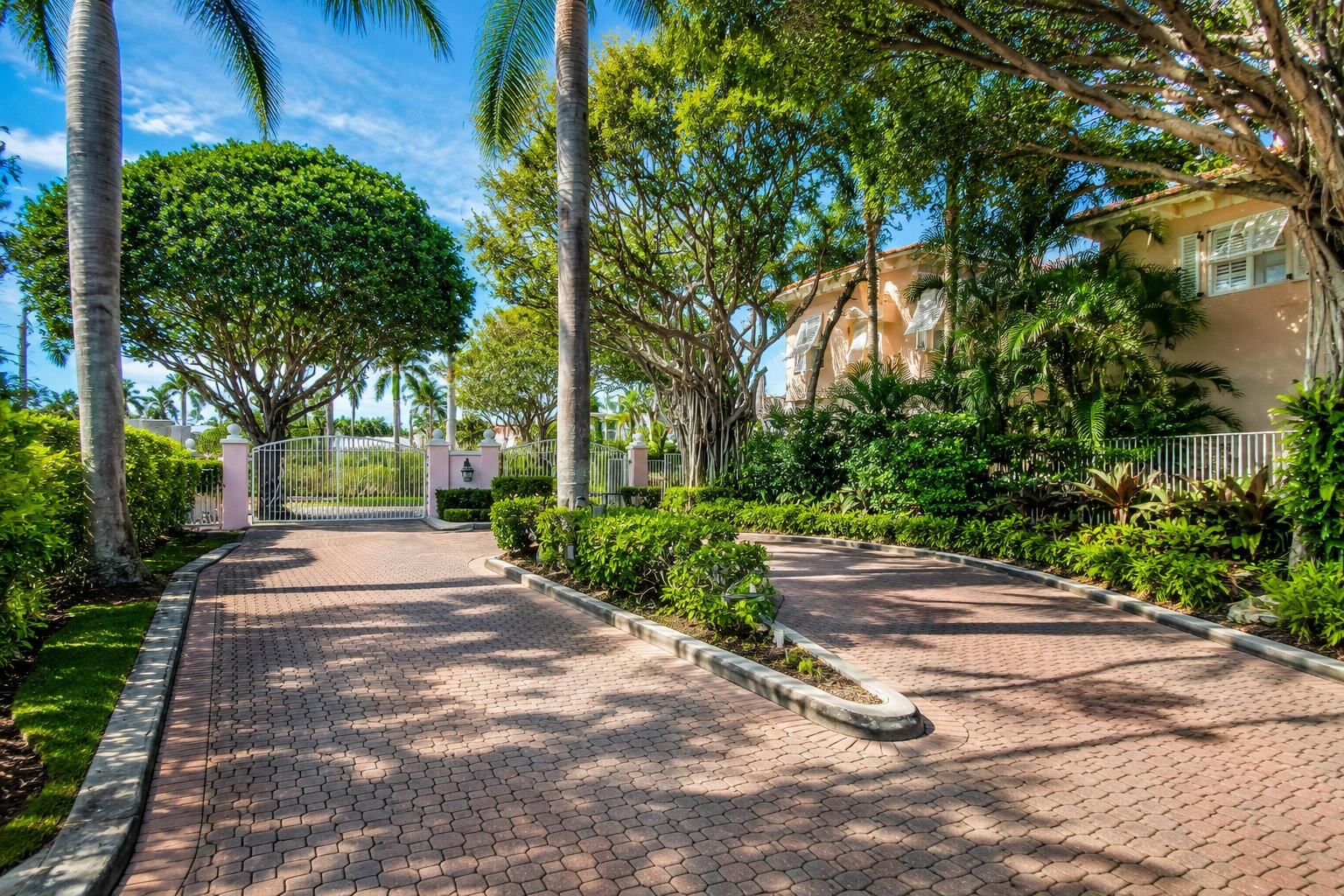 790 Andrews Avenue #C206, Delray Beach, FL 33483 photo 3