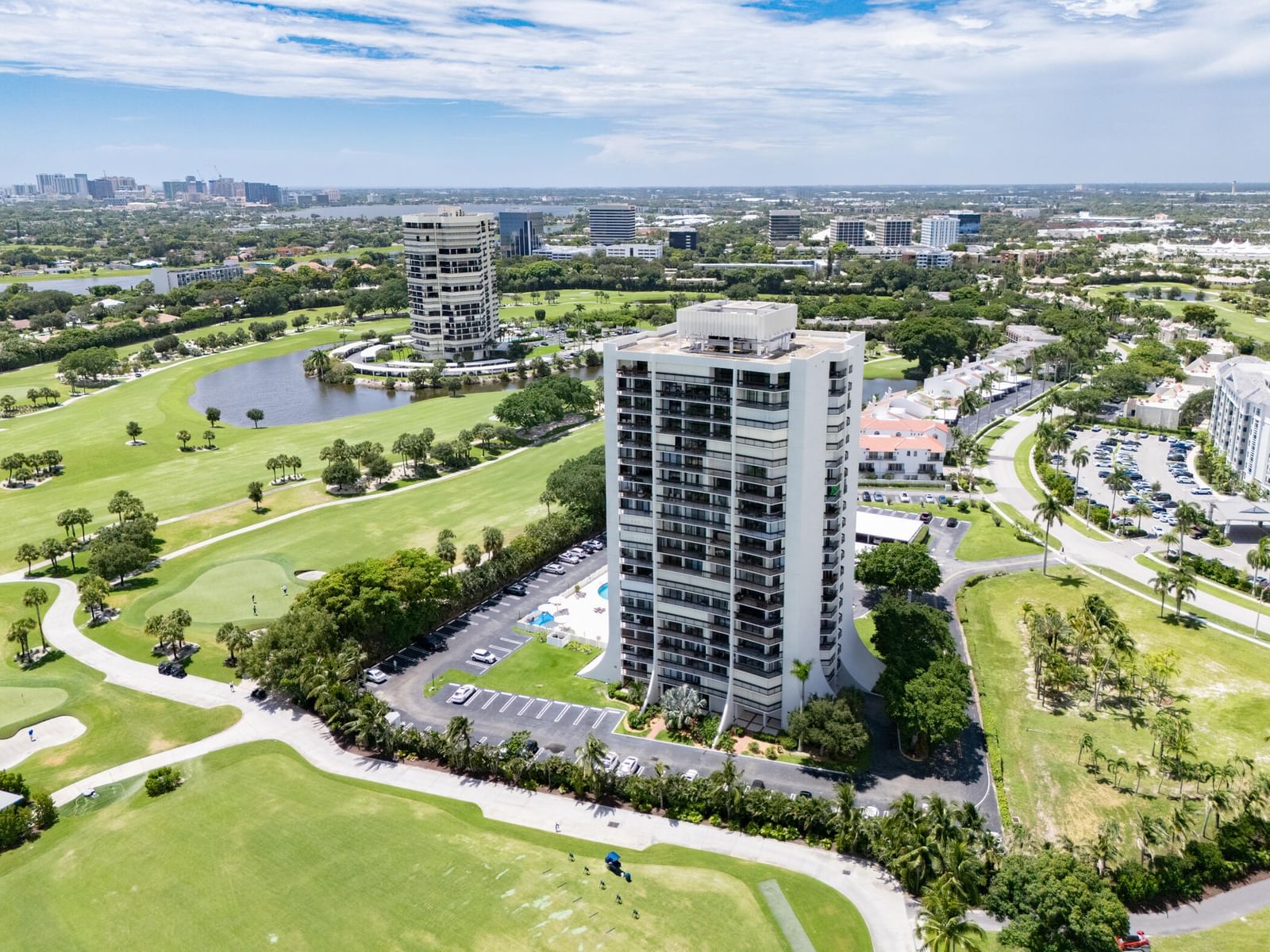 2000 PRESIDENTIAL Way #501, West Palm Beach, FL 33401 photo 2