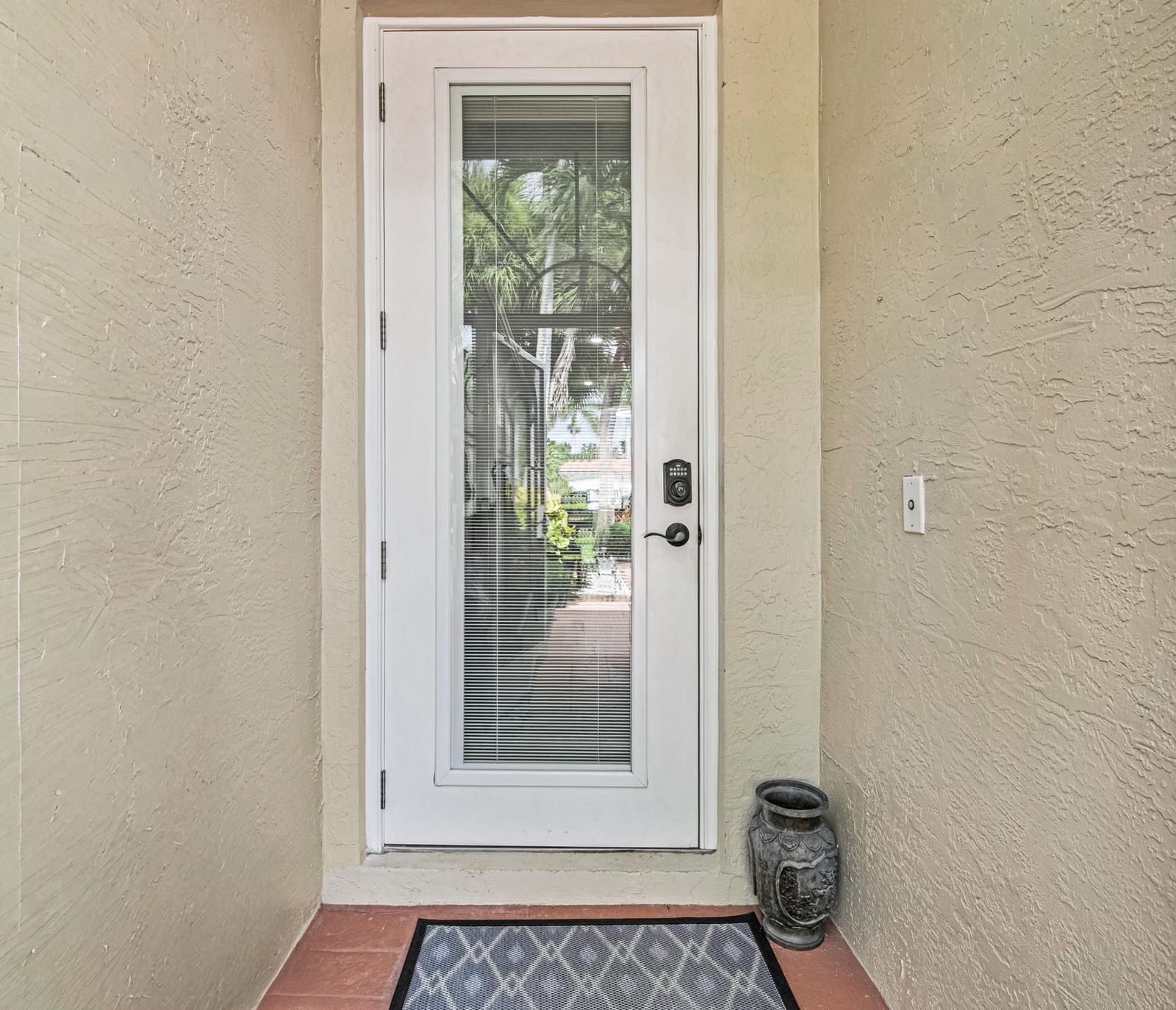 9636 Crescent View Drive N, Boynton Beach, FL 33437 photo 4
