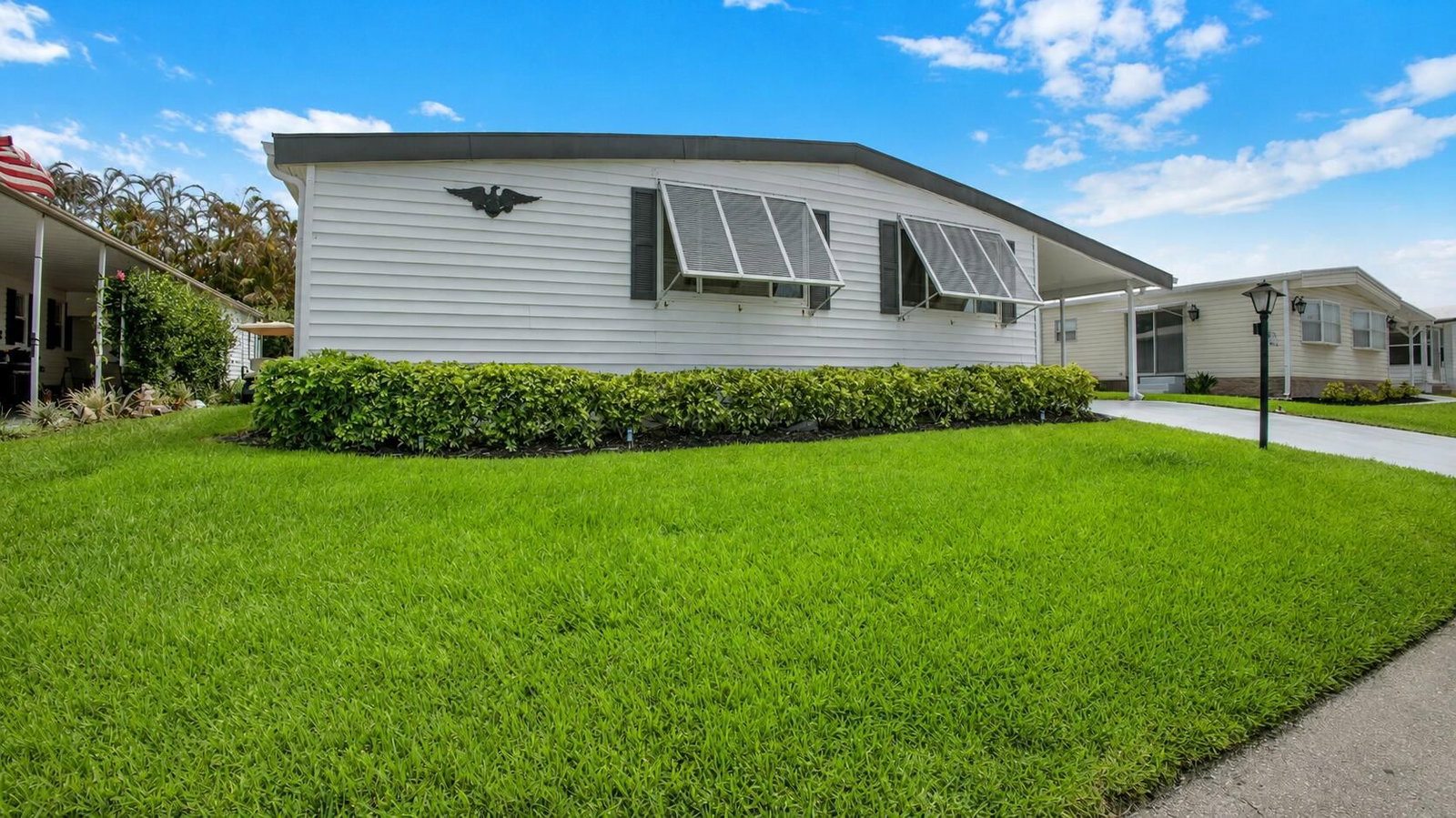 140 NE Pinelake Village Boulevard, Jensen Beach, FL 34957 photo 5