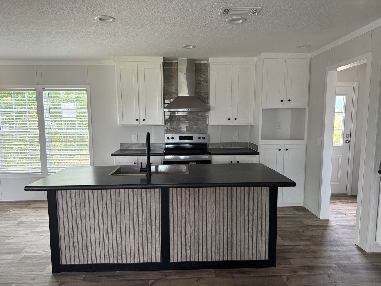 20263 NW 304TH Street, Okeechobee, FL 34972 photo 3