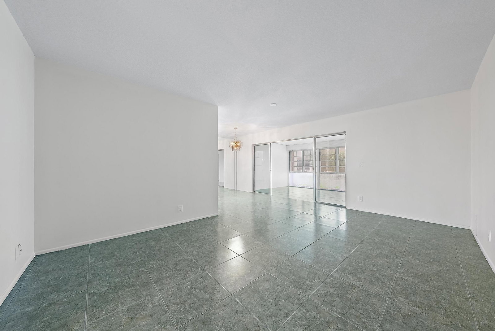 2638 Gately Drive E #45, West Palm Beach, FL 33415 photo 3