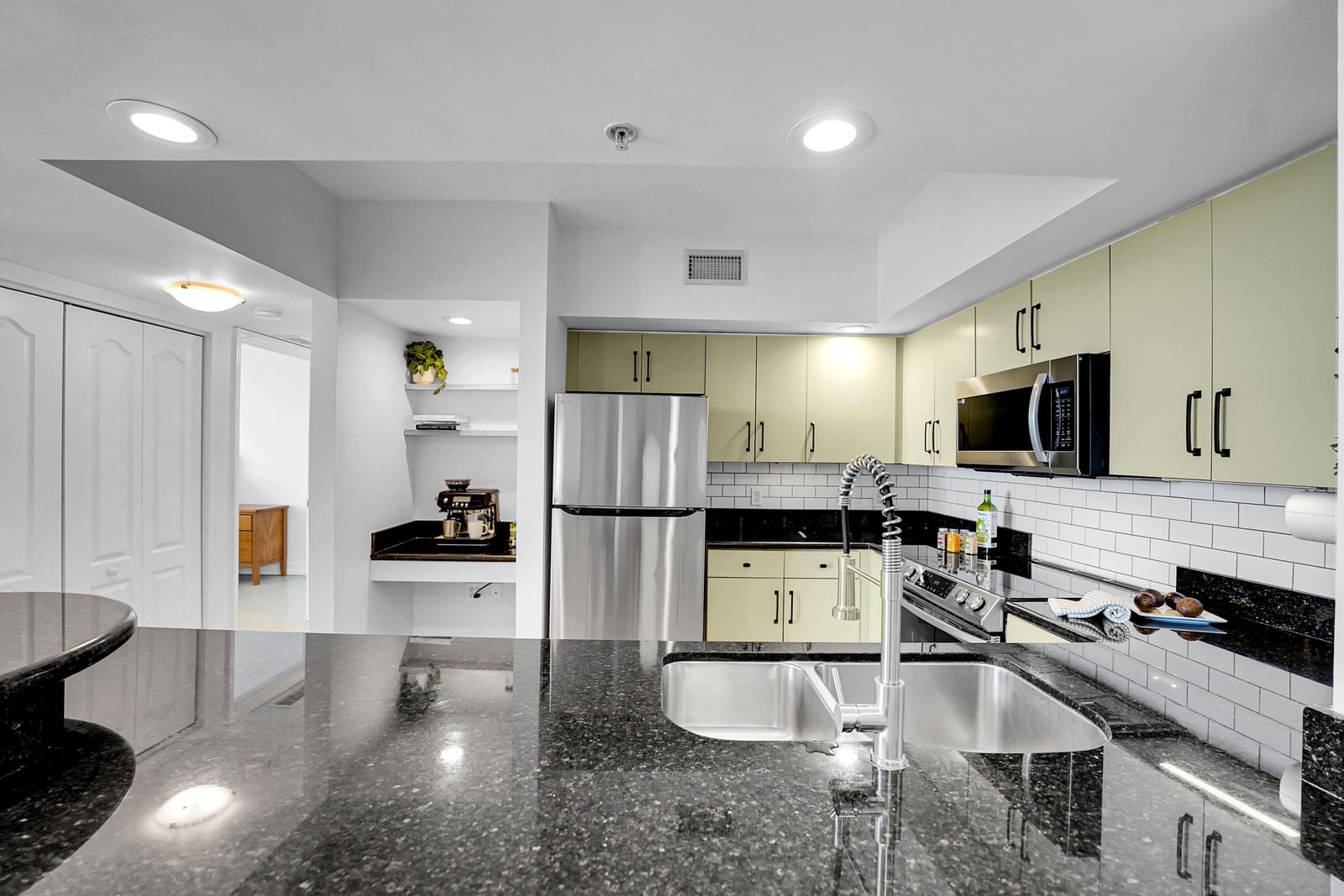 110 N Federal Highway #1410, Fort Lauderdale, FL 33301 photo 4