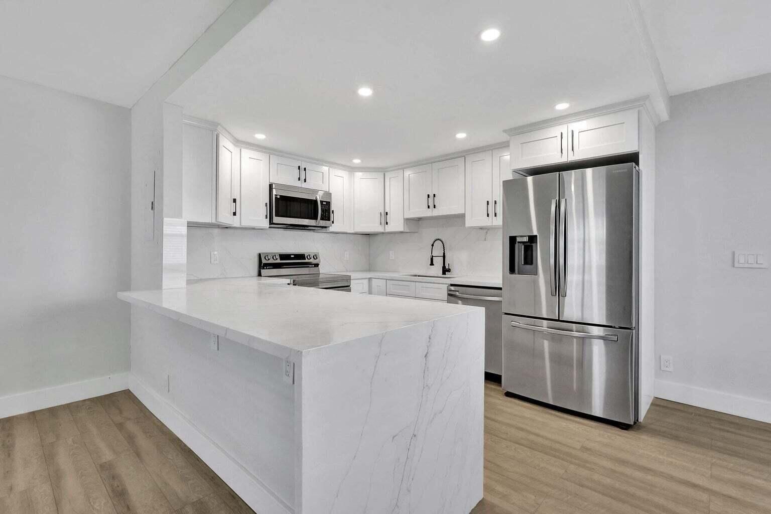 114 Brittany C, Delray Beach, FL 33446 photo 3