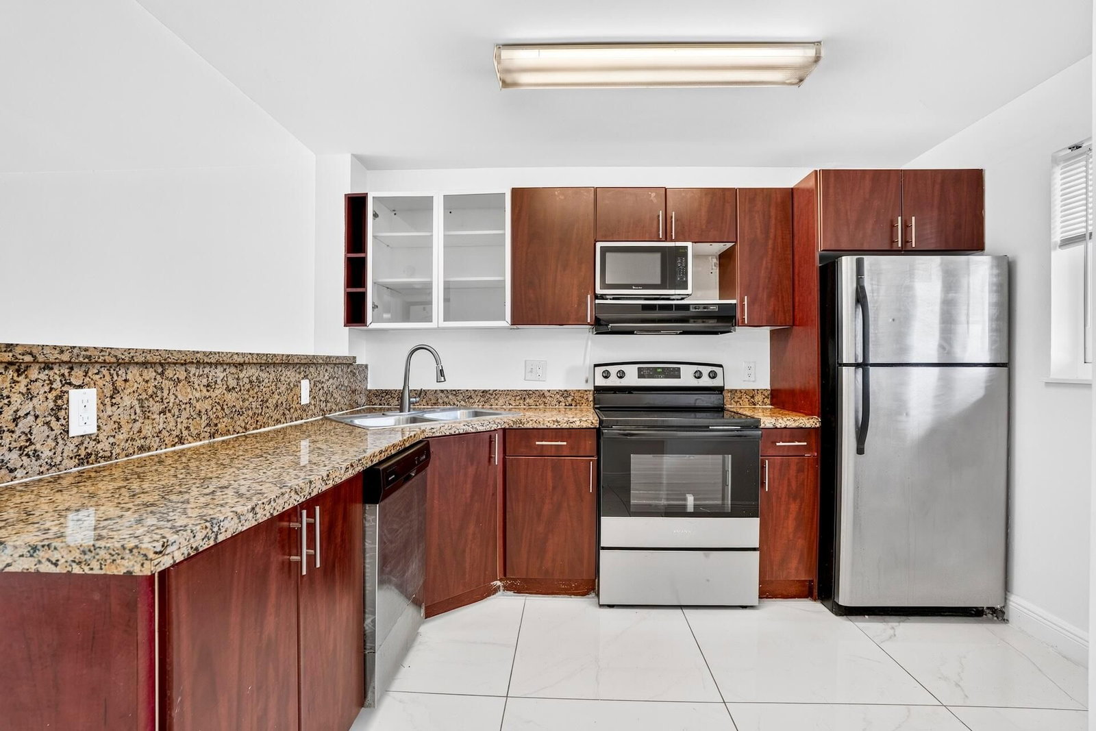 840 PINE Drive #104, Pompano Beach, FL 33060 photo 5