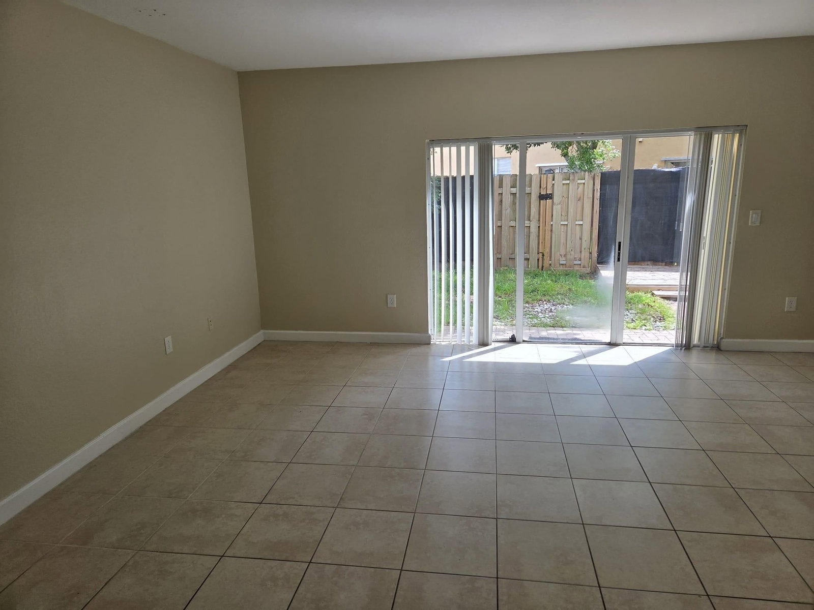 1575 NE 33 Avenue #101, Homestead, FL 33033 photo 5