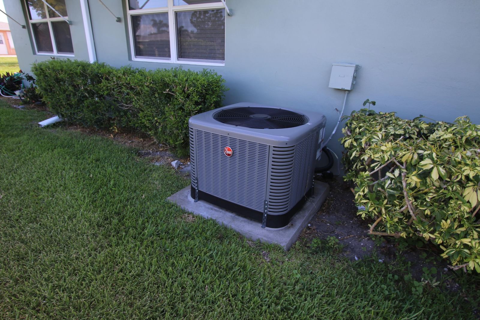 190 South Boulevard, Boynton Beach, FL 33435 photo 3