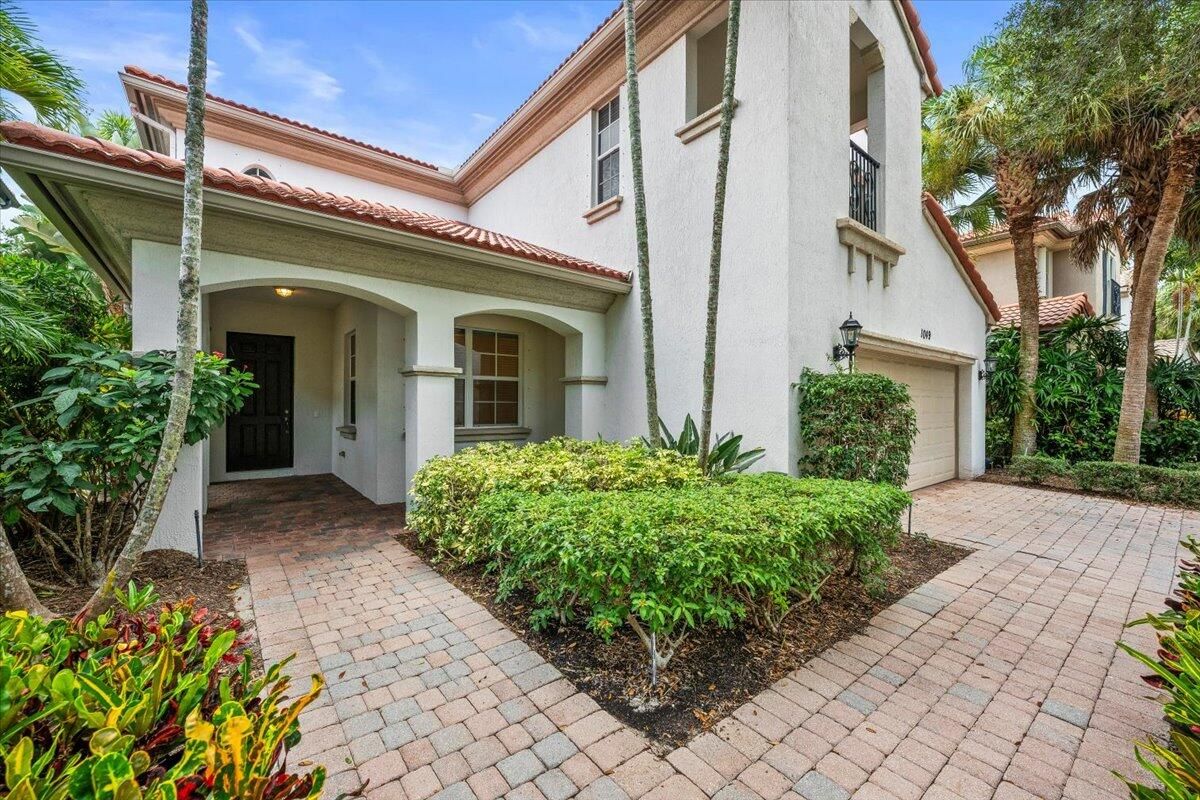 1049 Vintner Boulevard, Palm Beach Gardens, FL 33410 photo 4