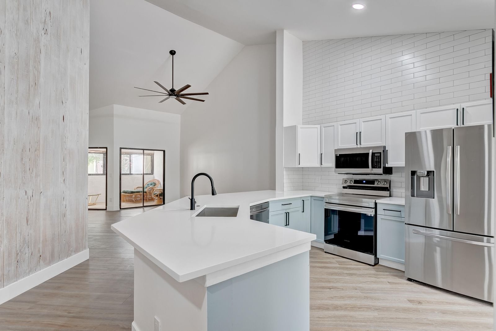205 SEA OATS Drive #E, Juno Beach, FL 33408 photo 2