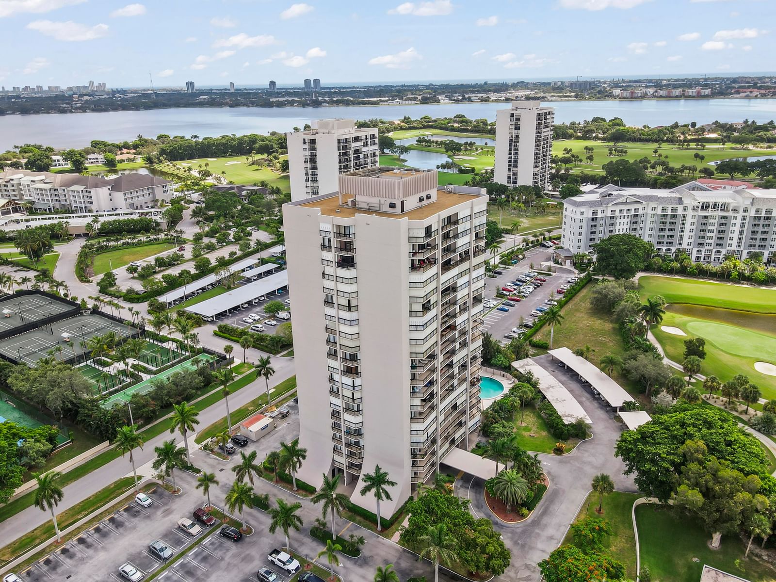 2425 PRESIDENTIAL Way #1006, West Palm Beach, FL 33401 photo 5