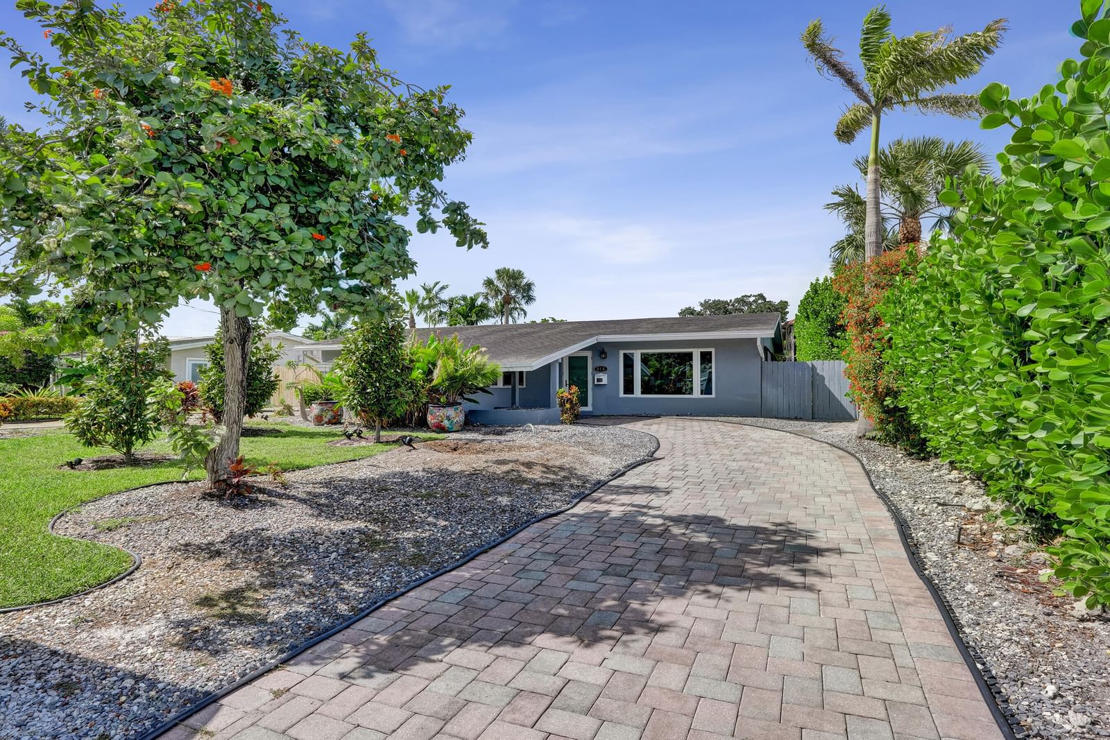 316 NW 20TH Street, Wilton Manors, FL 33311 photo 2