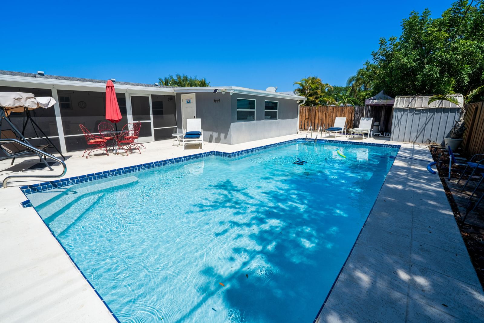 4386 Bamboo Drive, Palm Beach Gardens, FL 33410 photo 2